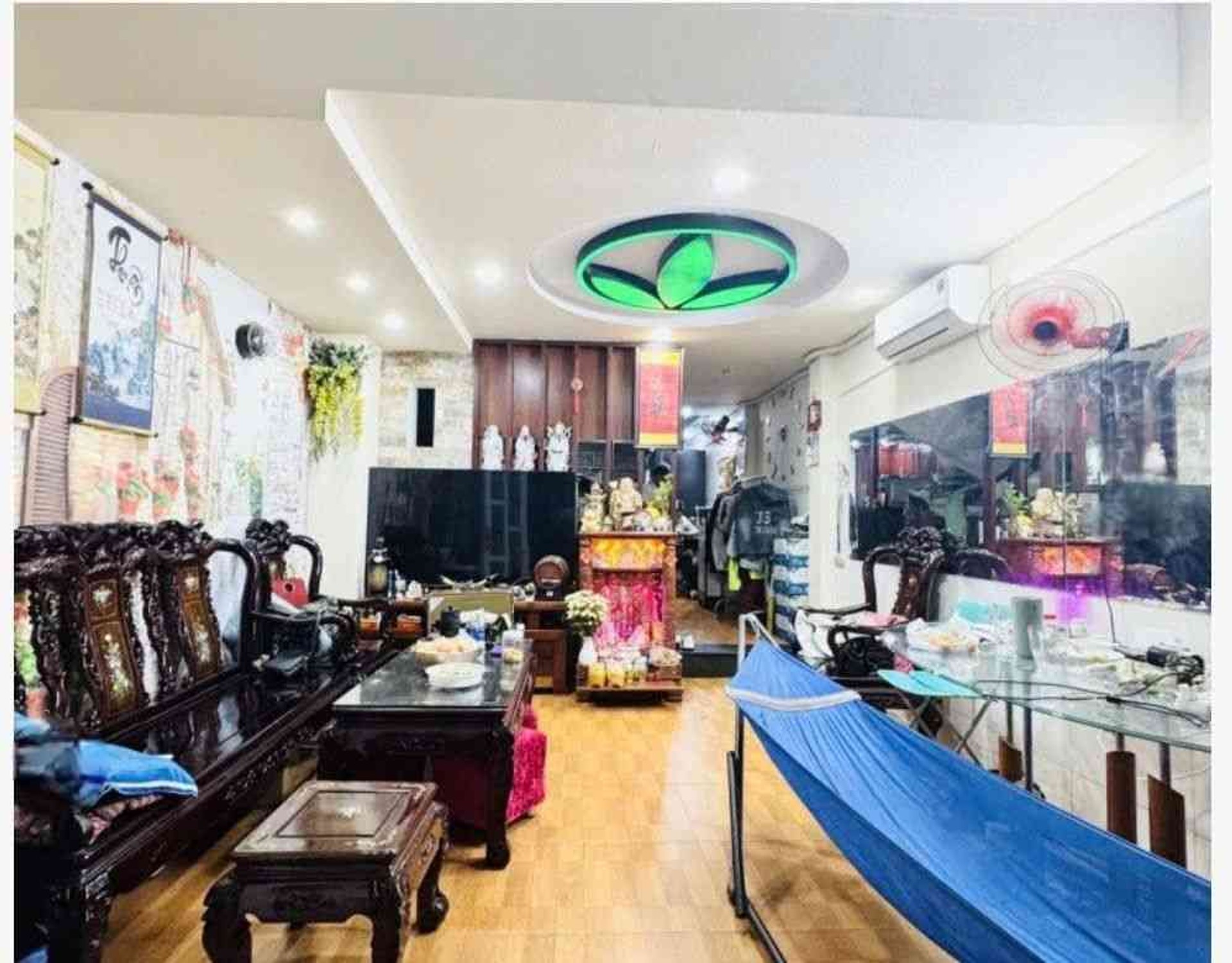 Nhà 5 tầng hẻm ô tô gần vòng xoay Lê Đại Hành, giá ưu đãi