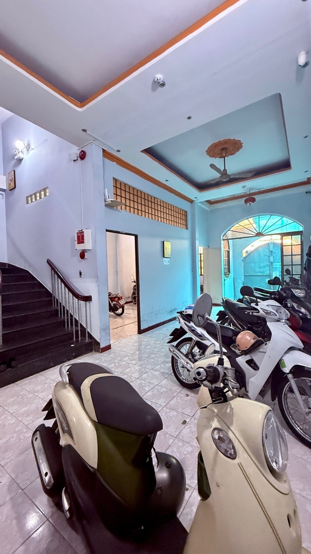 Cơ Hội Sở Hữu Nhà Riêng Đắt Giá Tại Âu Cơ Với Thu Nhập Khủng