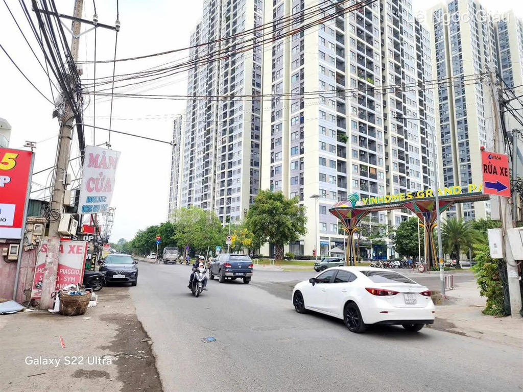 🔥 NGUYỄN XIỂN – LIỀN KỀ VINHOMES GRAND PARK Q9 | 5 TẦNG – 5PN | HXH 8M | NHỈNH 6 TỶ 🔥