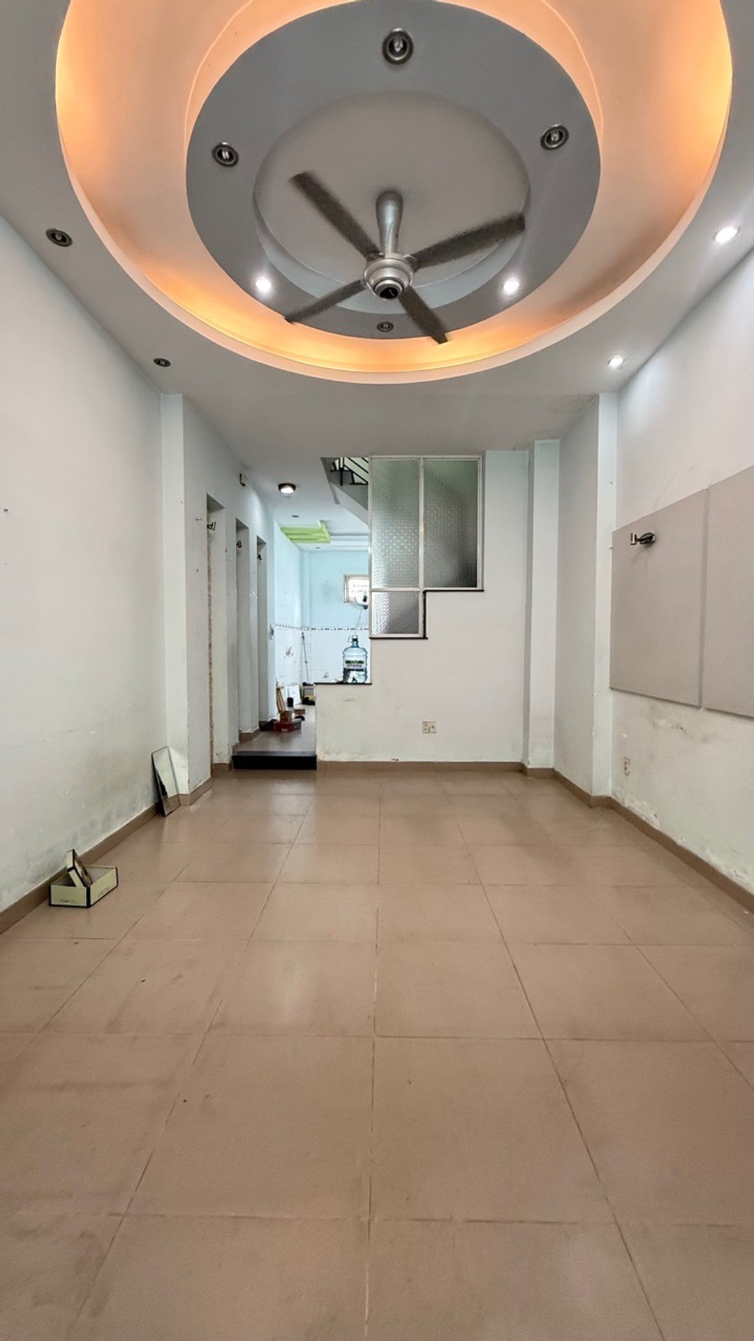 Bán nhà 3 tầng hẻm xe hơi trung tâm Tân Phú, DT 56m²