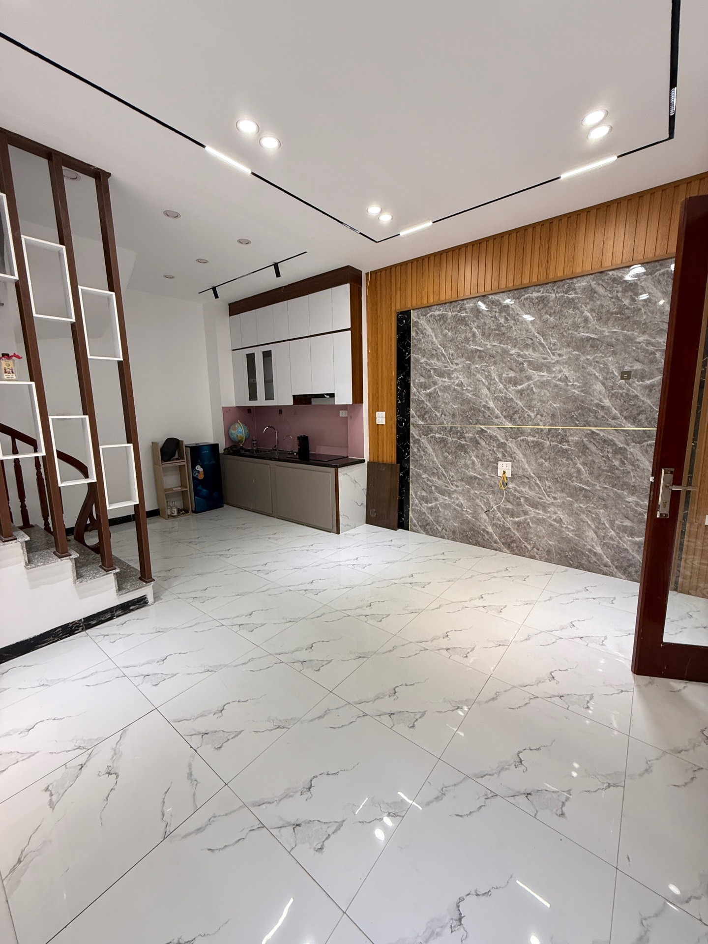 Nhà hiếm Tân Thụy - NGUYÊNX LAM Ô tô đỗ cửa, hơn 7 tỷ