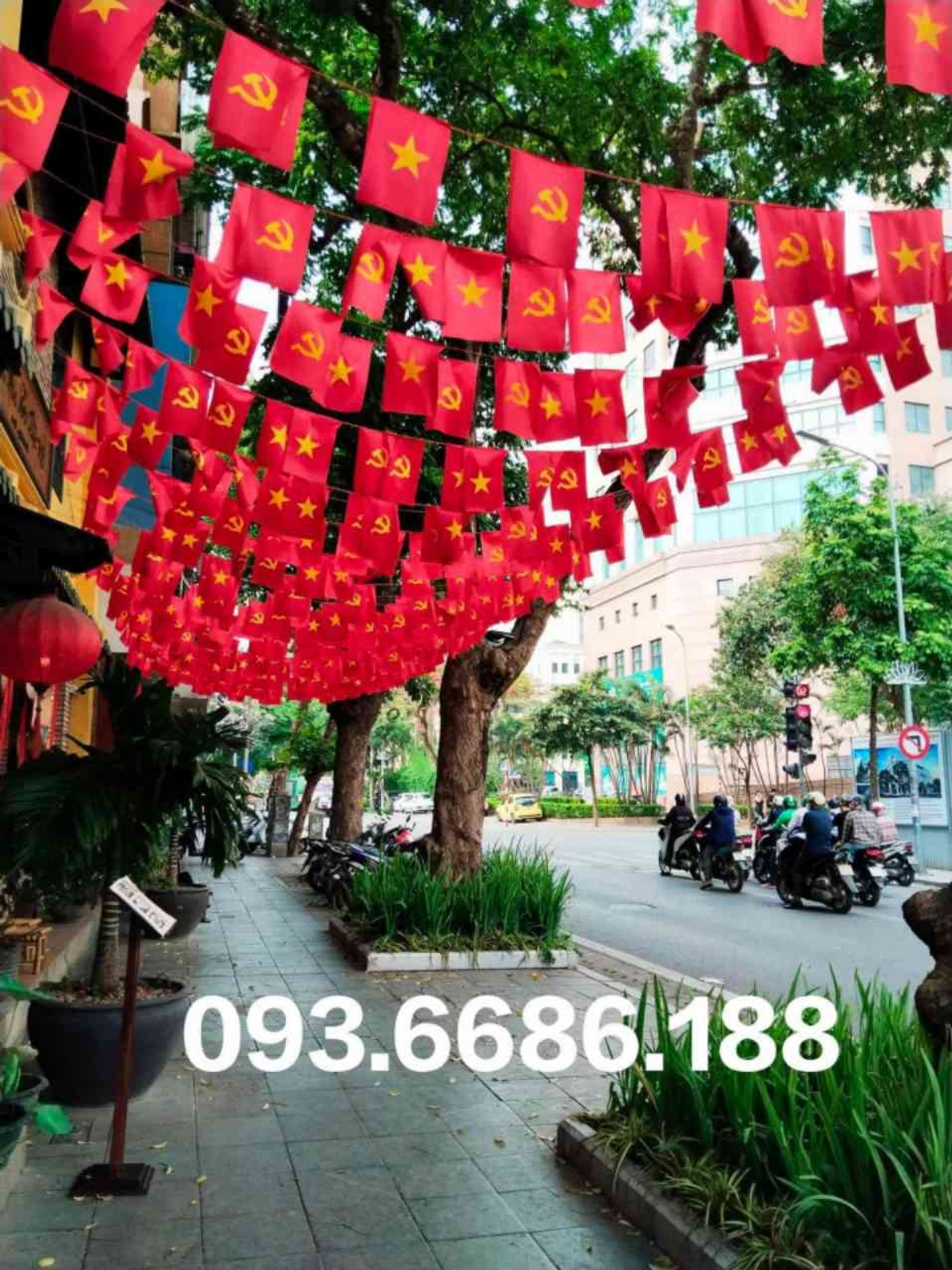 Nhà phố mặt tiền đắc địa giữa trung tâm thương mại sầm uất Hà Nội