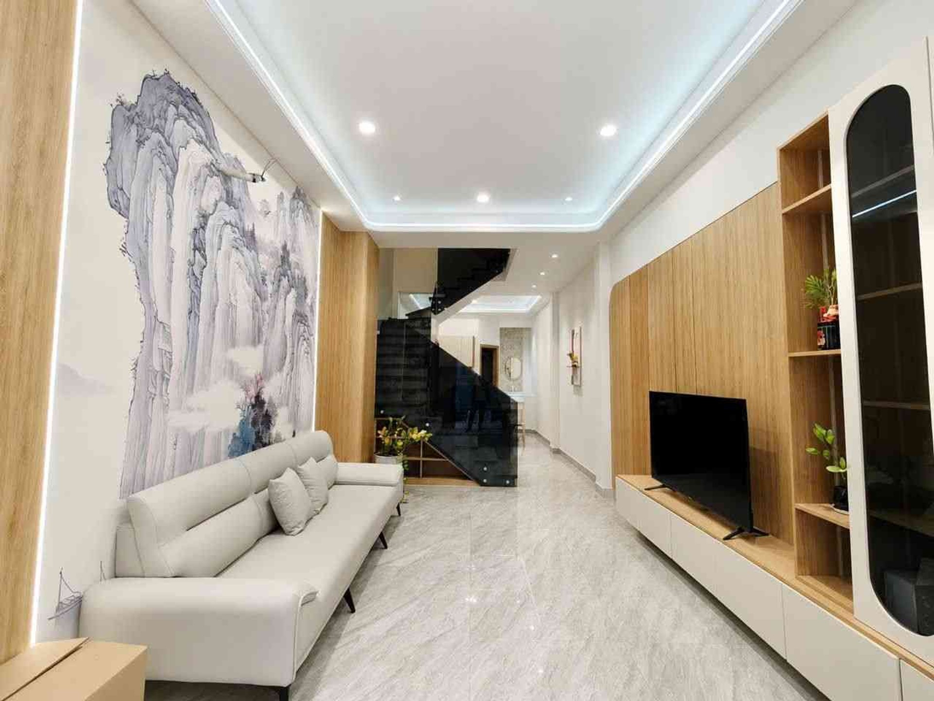 Bán nhà 4 tầng 4 phòng ngủ gần Trường Chinh, Emart 2, 50m2