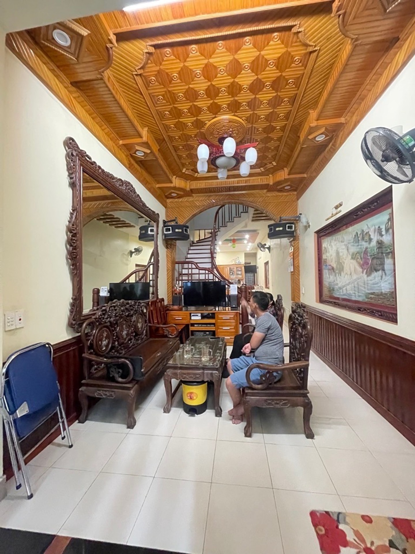 Bán nhà mặt phố 4 tầng, 72m², ô tô qua nhà, khu dân trí cao tại Gia Lâm có sổ đỏ
