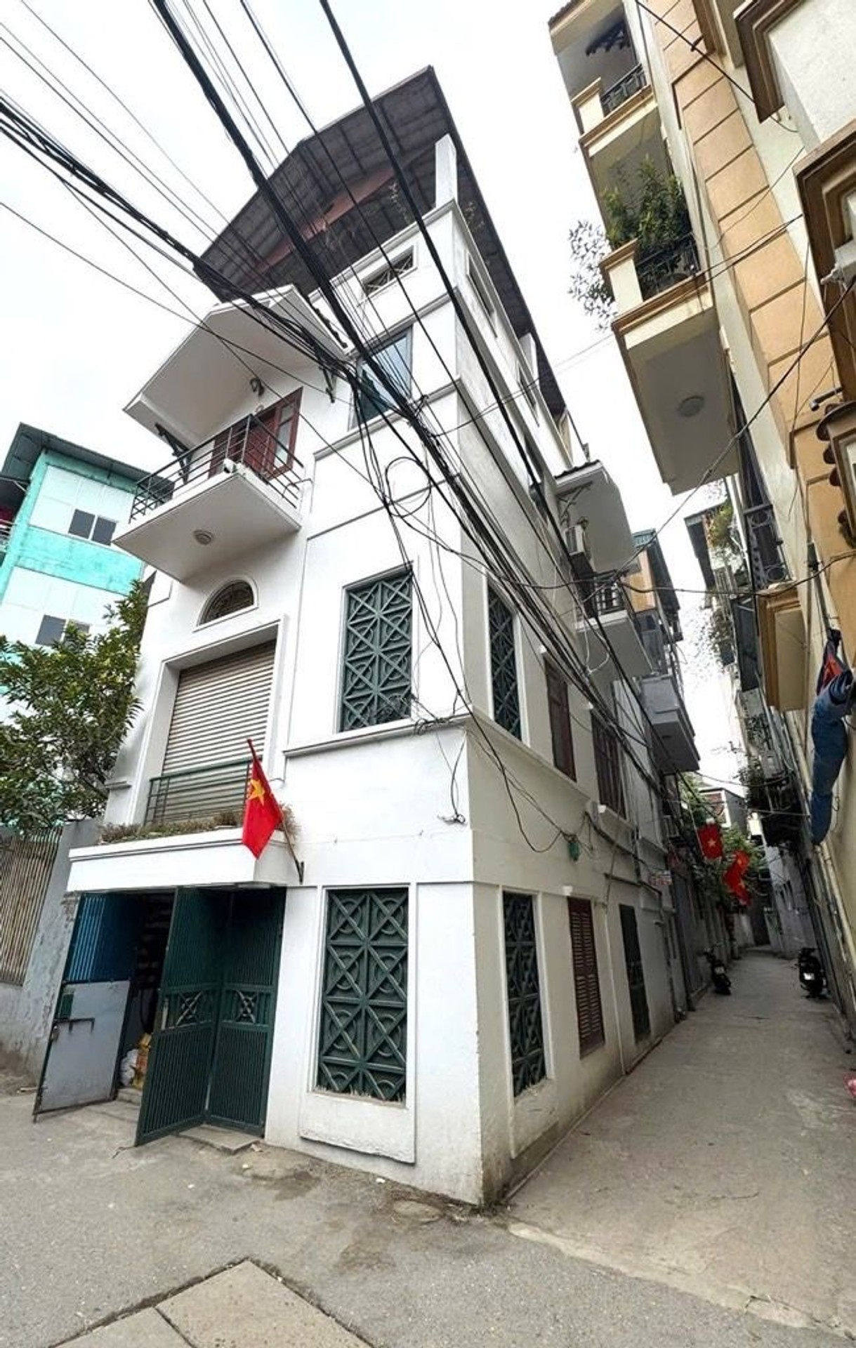 Bán nhà riêng 4 tầng 51m2, mặt ngõ ô tô tránh Hoàng Mai