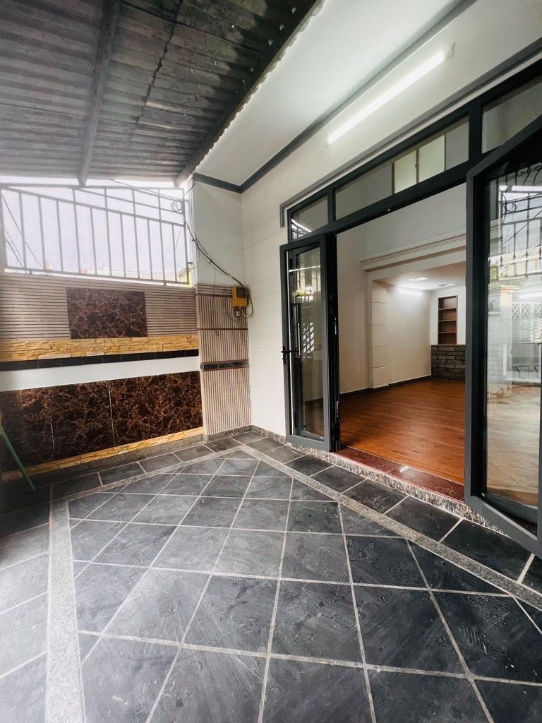 Bán nhà riêng 2 tầng diện tích 64.5m2 tại phường Bình Thái giá 4.59 tỷ
