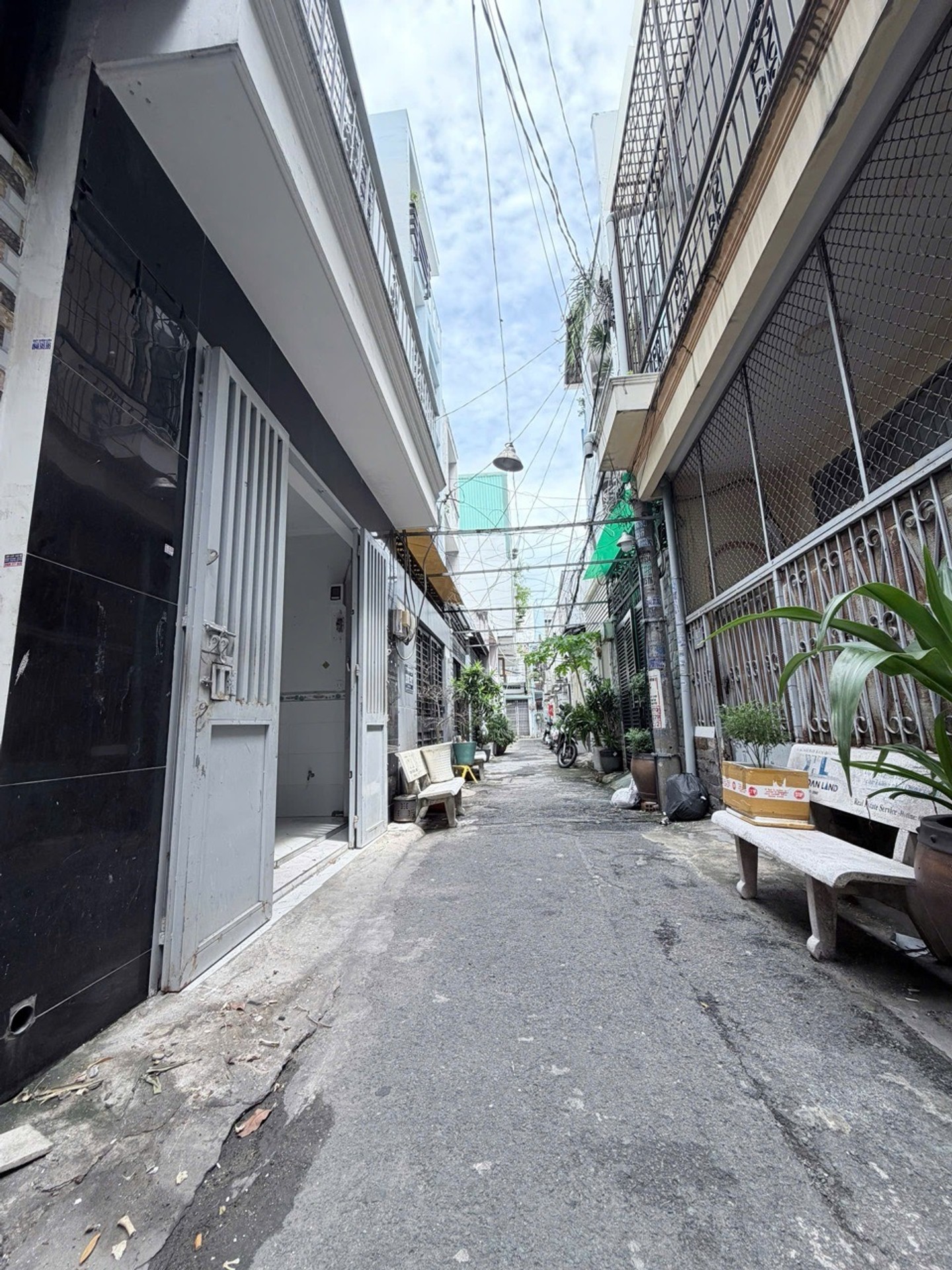 Bán nhà 2 tầng 49m2 Tân Kỳ Tân Quý, giá 4.8 tỷ thương lượng