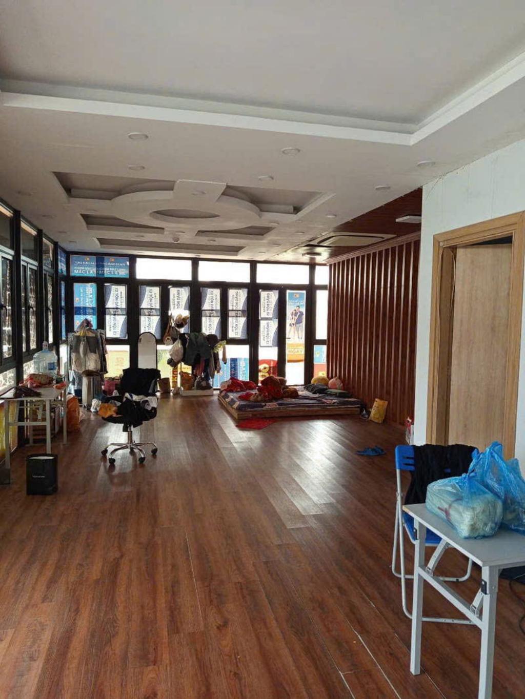 Siêu phẩm nhà phố góc đắc địa 9 tầng thang máy tại Hoàng dòng tiền khủng, kinh doanh vô địch.