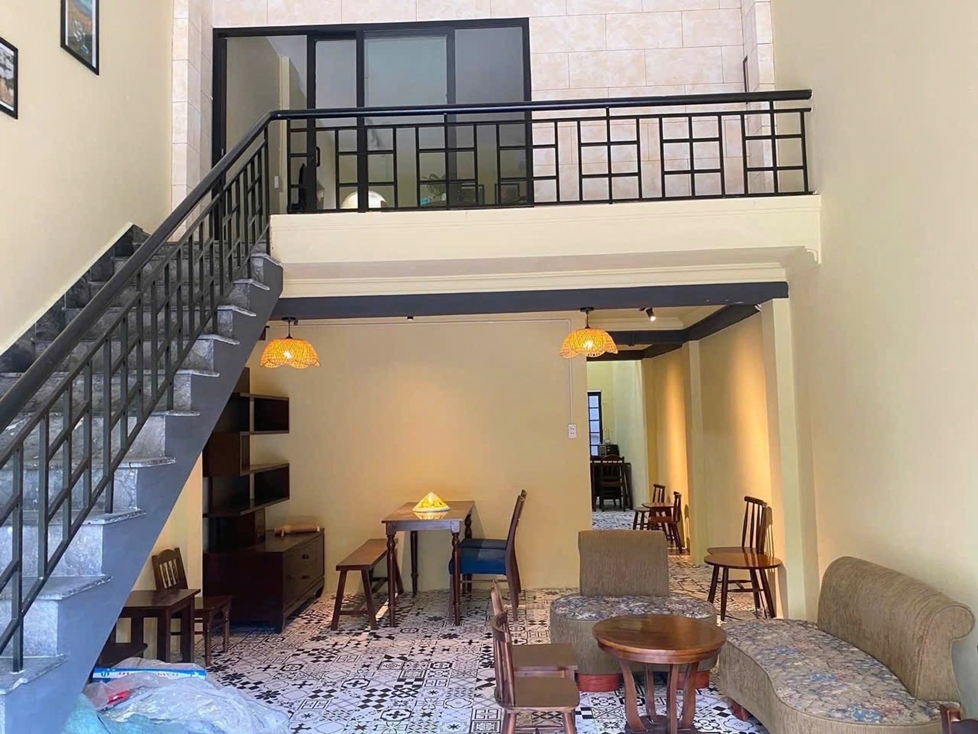 Bán nhà mặt phố Tạ Mỹ Duật, gần biển, 66m x 4.4m giá 10.9 tỷ