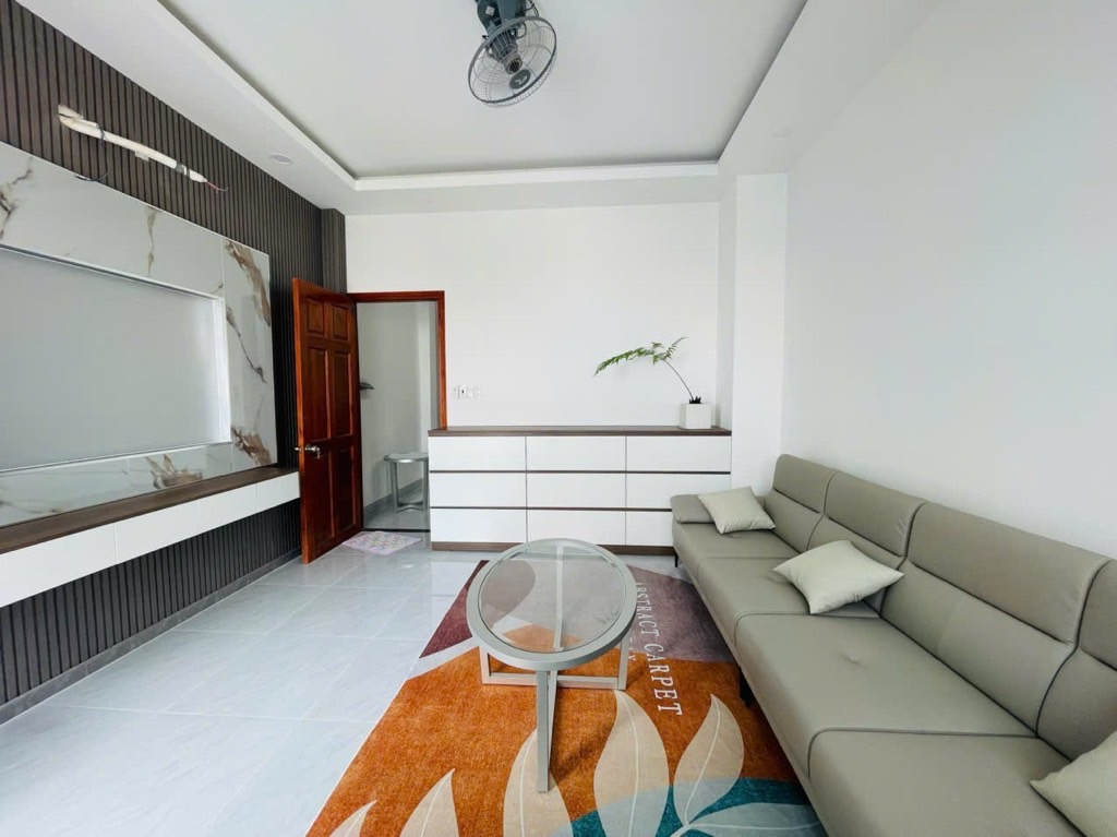 Bán nhà 4 tầng mới đẹp tại Nguyễn Phúc Chu, giá 8.5 tỷ