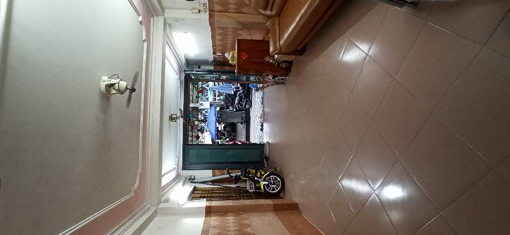 Nhà Lô Góc Giảm Gần 1.1 Tỷ Gần Chợ Nguyễn Tri Phương Quận 10
