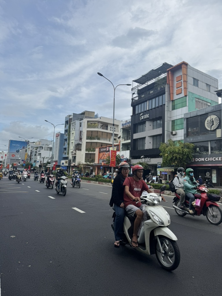 Cơ Hội Vàng Sở Hữu Tòa Nhà Văn Phòng Vị Trí Vàng Quận 11