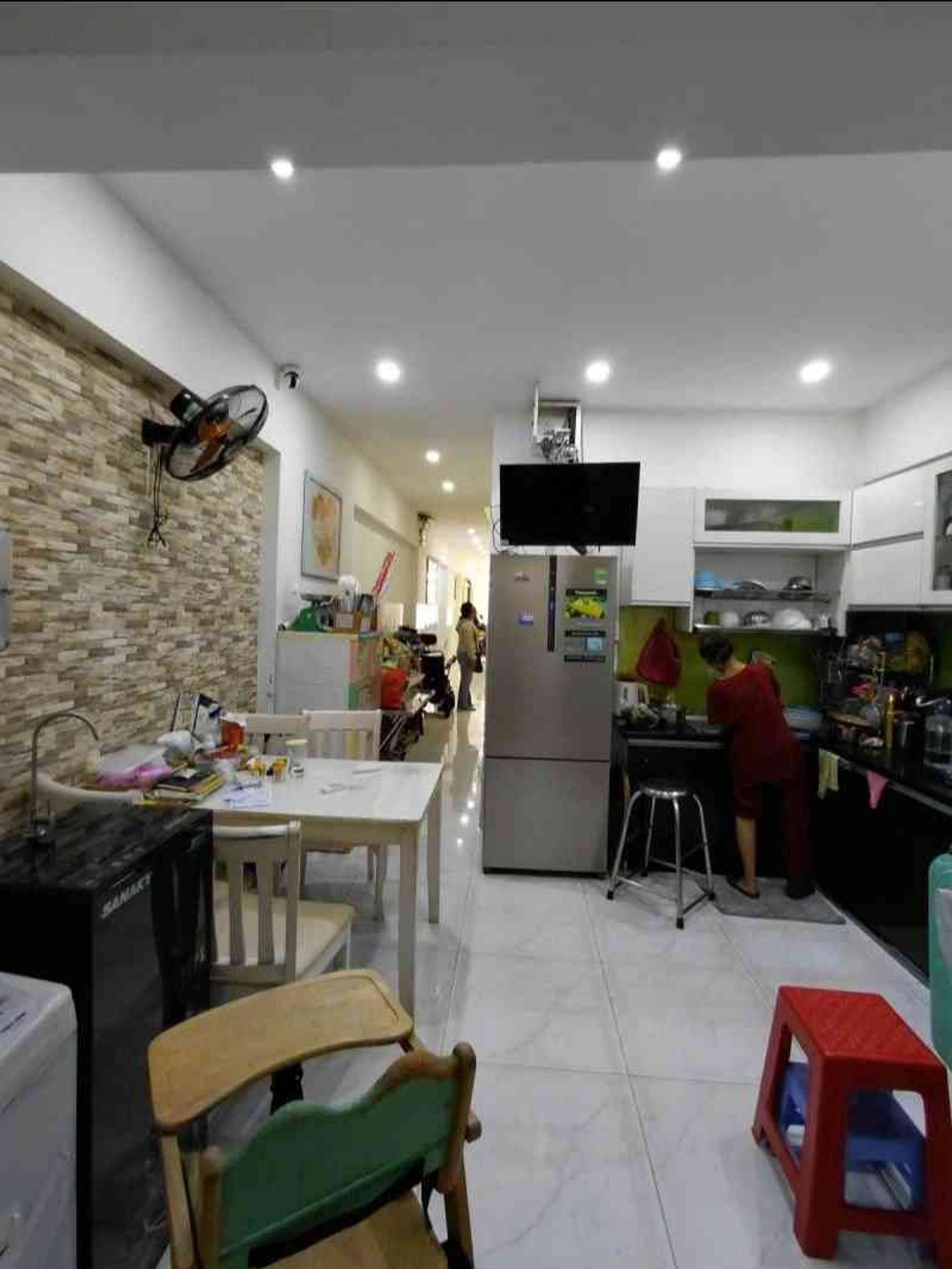 Bán nhà mặt phố Tân Bình 84m2 giá 11 tỷ, tiện ích đầy đủ
