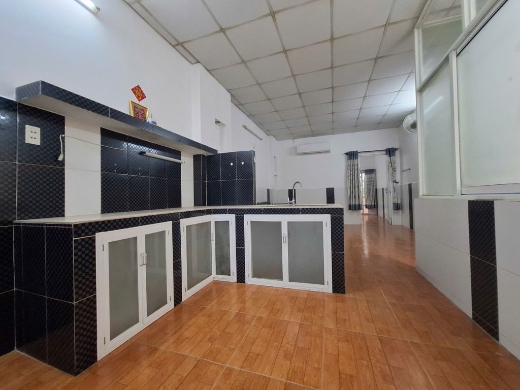 Bán nhà riêng Quận 8 gần ngã tư An Dương Vương vị trí tiện lợi