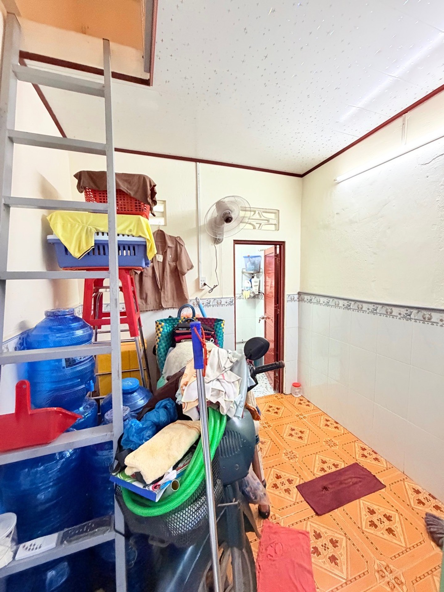 Bán nhà cấp 4 gần mặt tiền Trần Tấn, Tân Phú 130m2