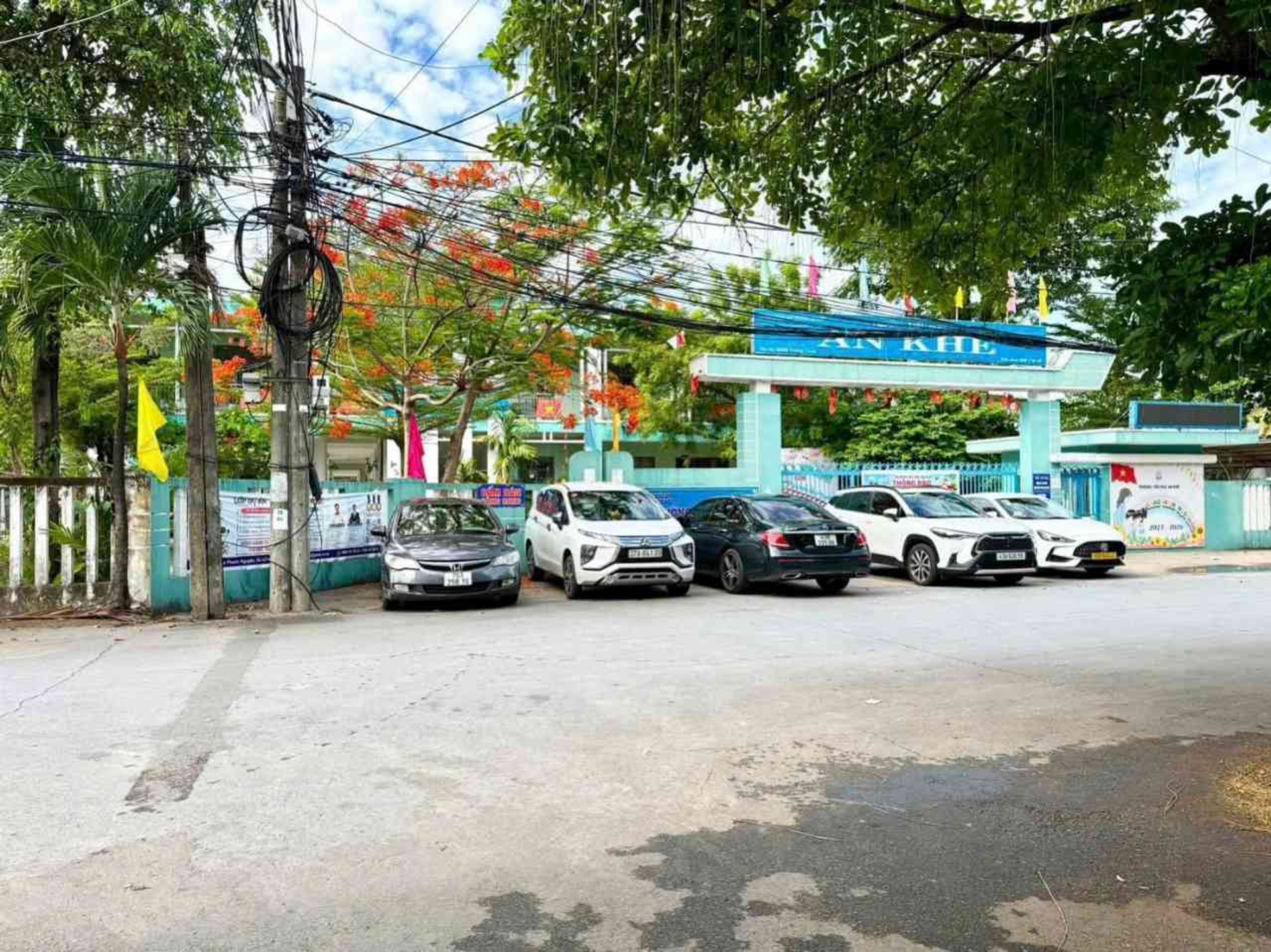 Cơ hội hiếm có nhà 2 tầng vị trí đẹp ở Trường Chinh, giá giảm sâu