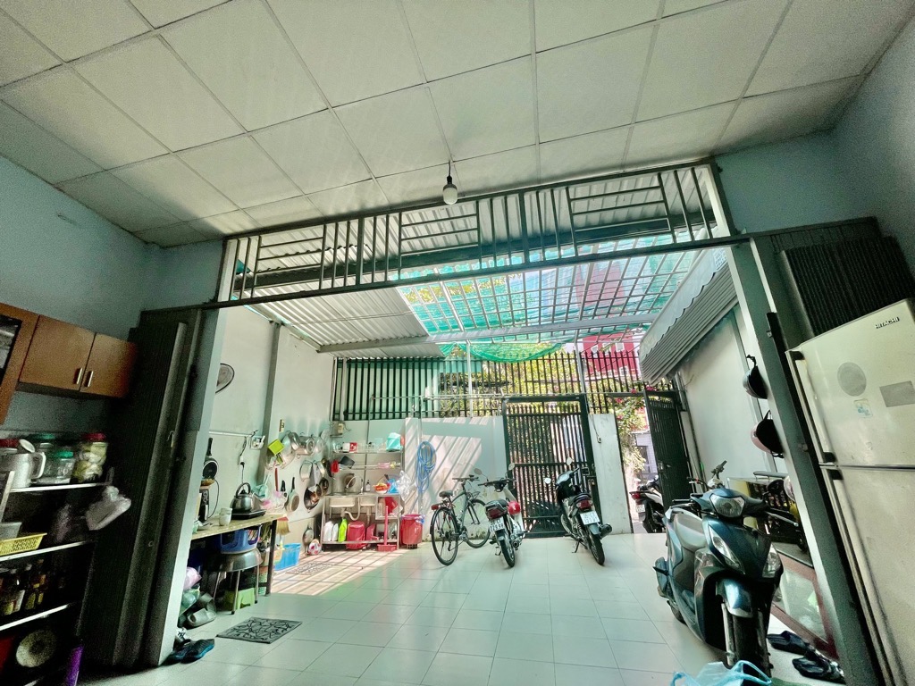 Trục Tôn Đản - 61m2 - 3 Tầng - Nhỉnh 5 tỷ - Nở hậu tài lộc