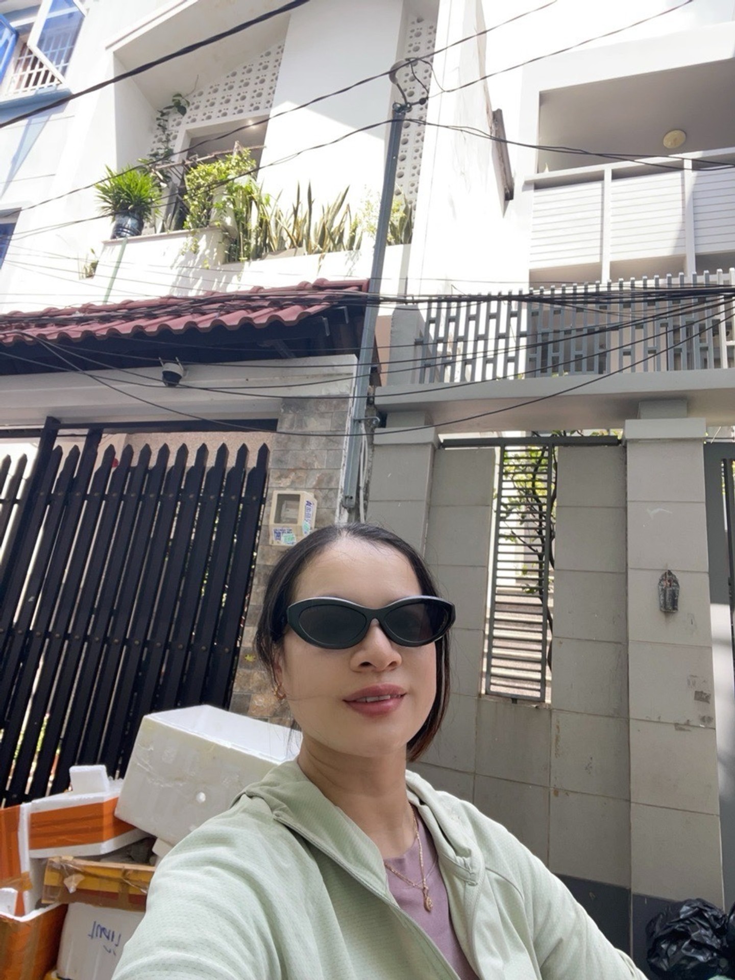 Nhà phố Hồng Lạc siêu đẹp - Giá sốc giảm 500 triệu