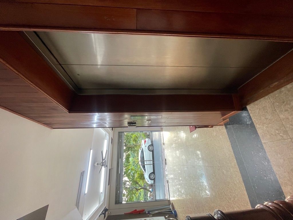 Cổ Bi - Gia Lâm Nhà Mặt Ngõ Lớn Trung Tâm Trường Chợ, 7 Tầng Thang Máy View Hồ Thoáng Mát