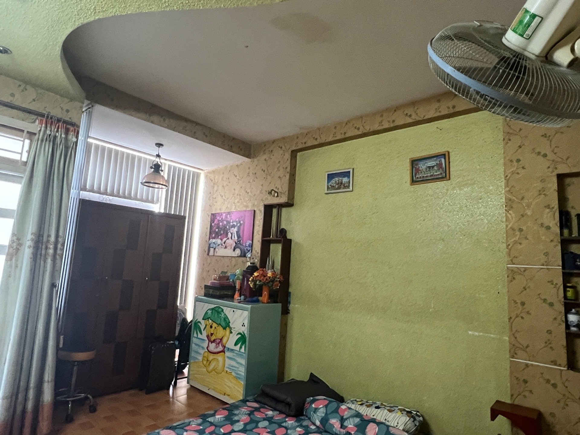 Nhà mặt phố 2 mặt tiền rộng 72m2, 4 tầng, kinh doanh tốt tại quận Tân Bình