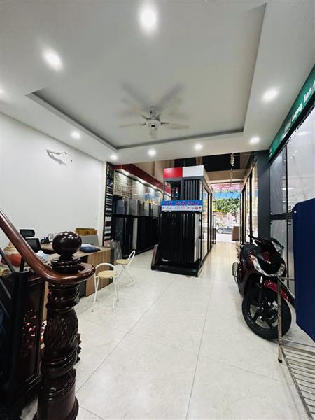 Bán nhà mặt phố 7 tầng Gò Dầu Tân Phú,137m2, có thang máy