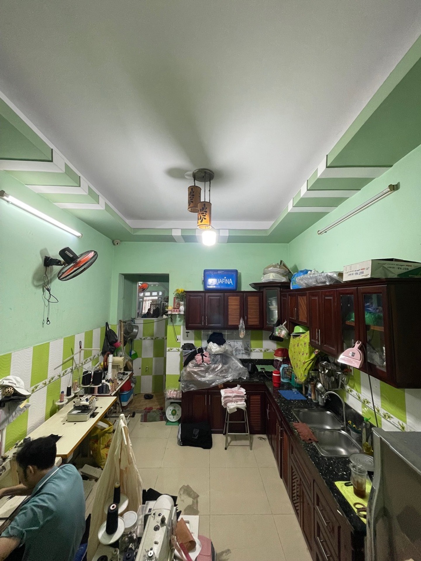 Bán nhà 4 tầng 54m2 gần chợ vải, phường 10 Tân Bình