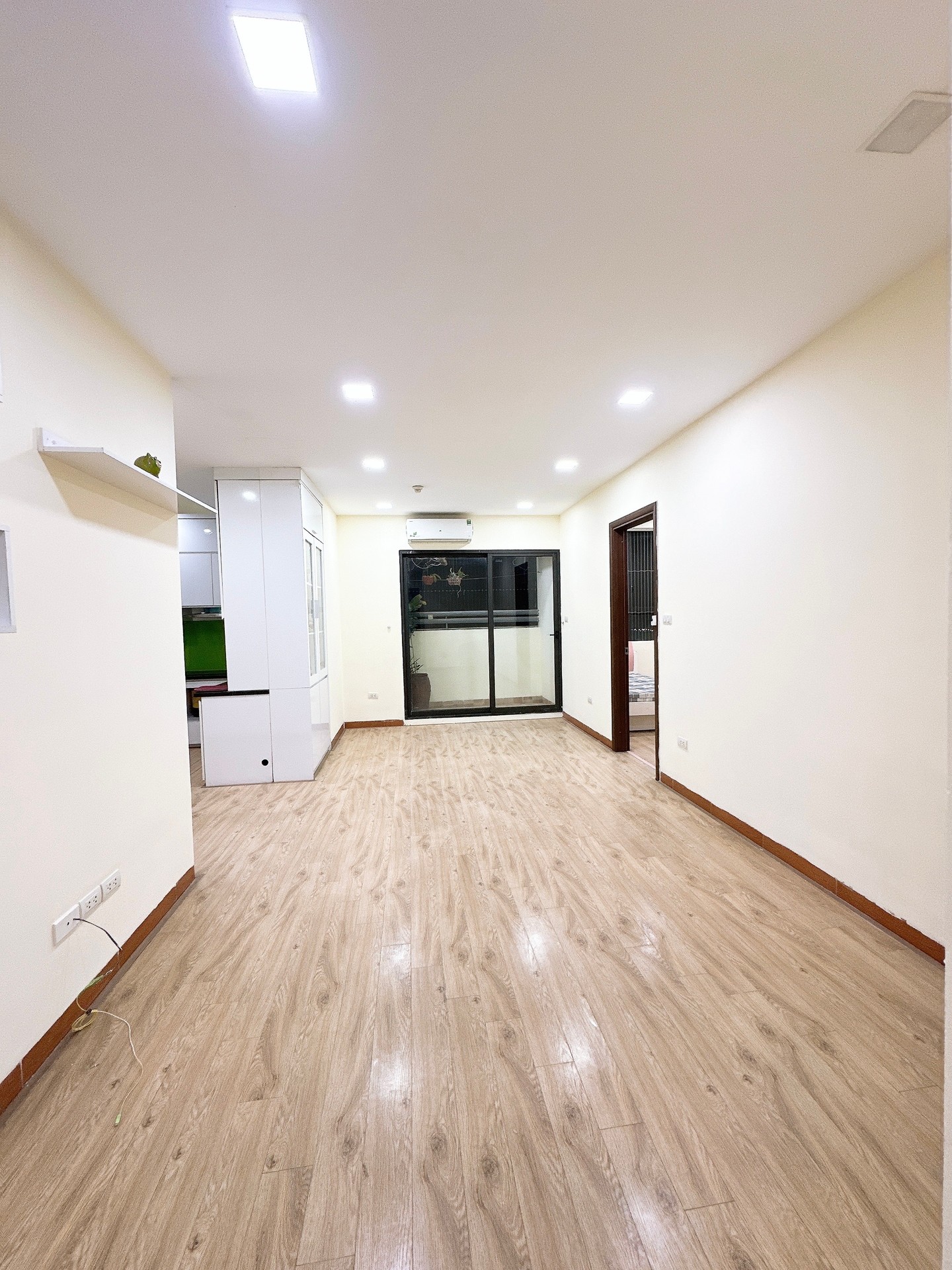 Căn hộ lô góc 3 ngủ 77m2 chung cư Thịnh Liệt giá 5.86 tỷ