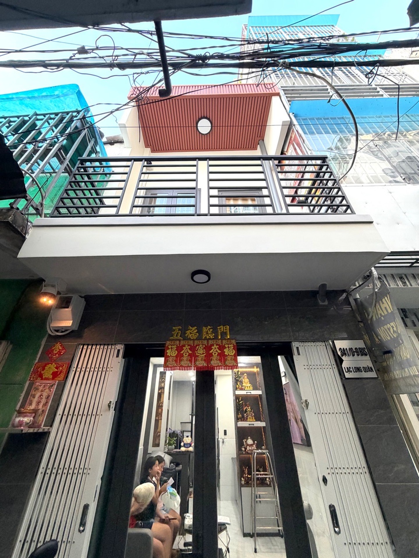 QUẬN 11 - LẠC LONG QUÂN NHÀ MỚI ĐẸP Ở NGAY 3 TẦNG 2PN - HẺM ÔTÔ THÔNG - NHỈNH 4TỶ