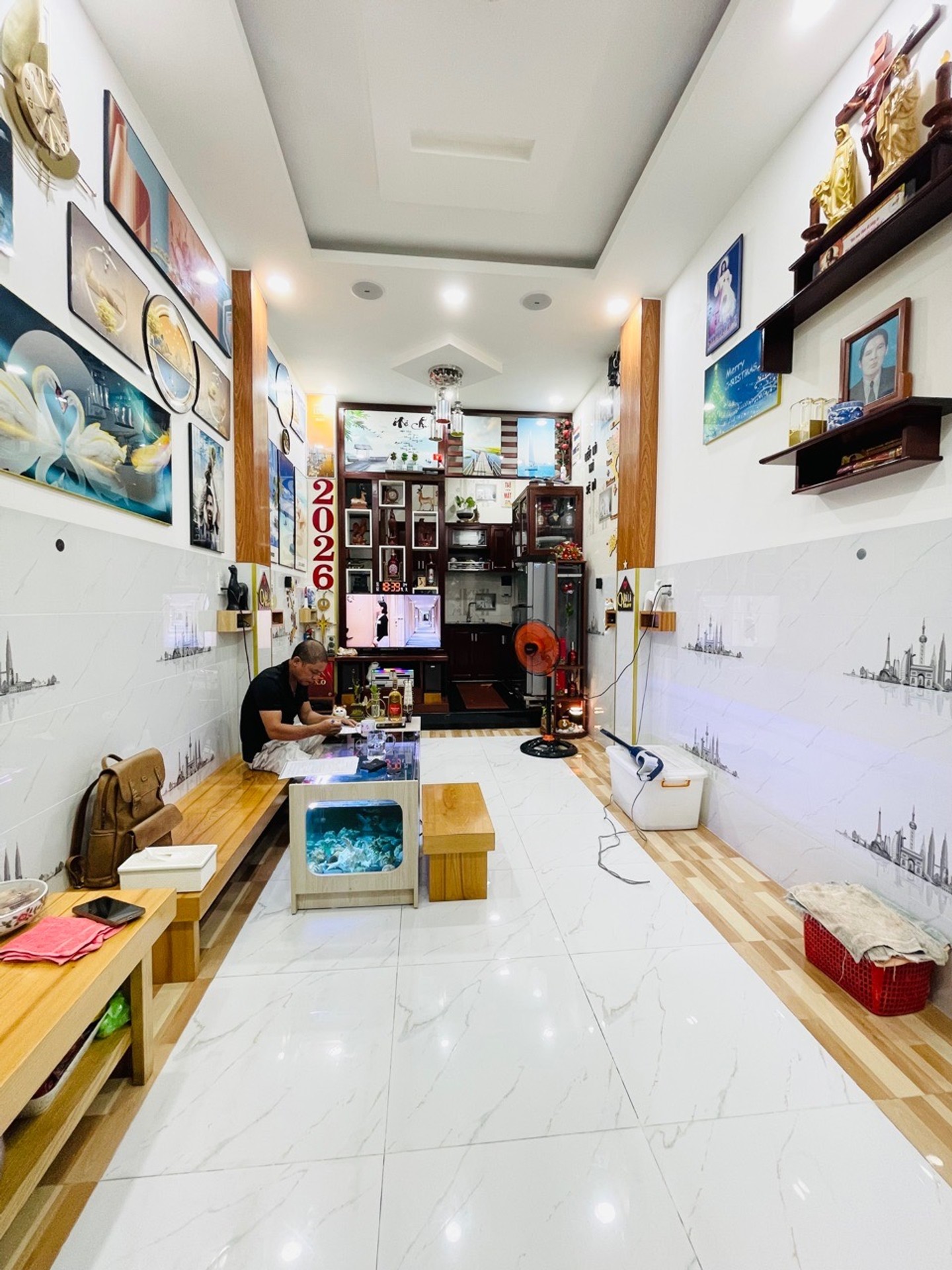 Nhà 3 tầng sang trọng, nội thất xịn tại Bình Tân giá tốt