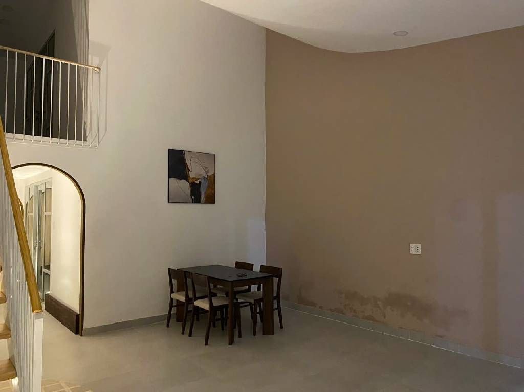 Bán nhà riêng 2 tầng, 2PN, gần nhà ga Tân Bình, diện tích 74m2
