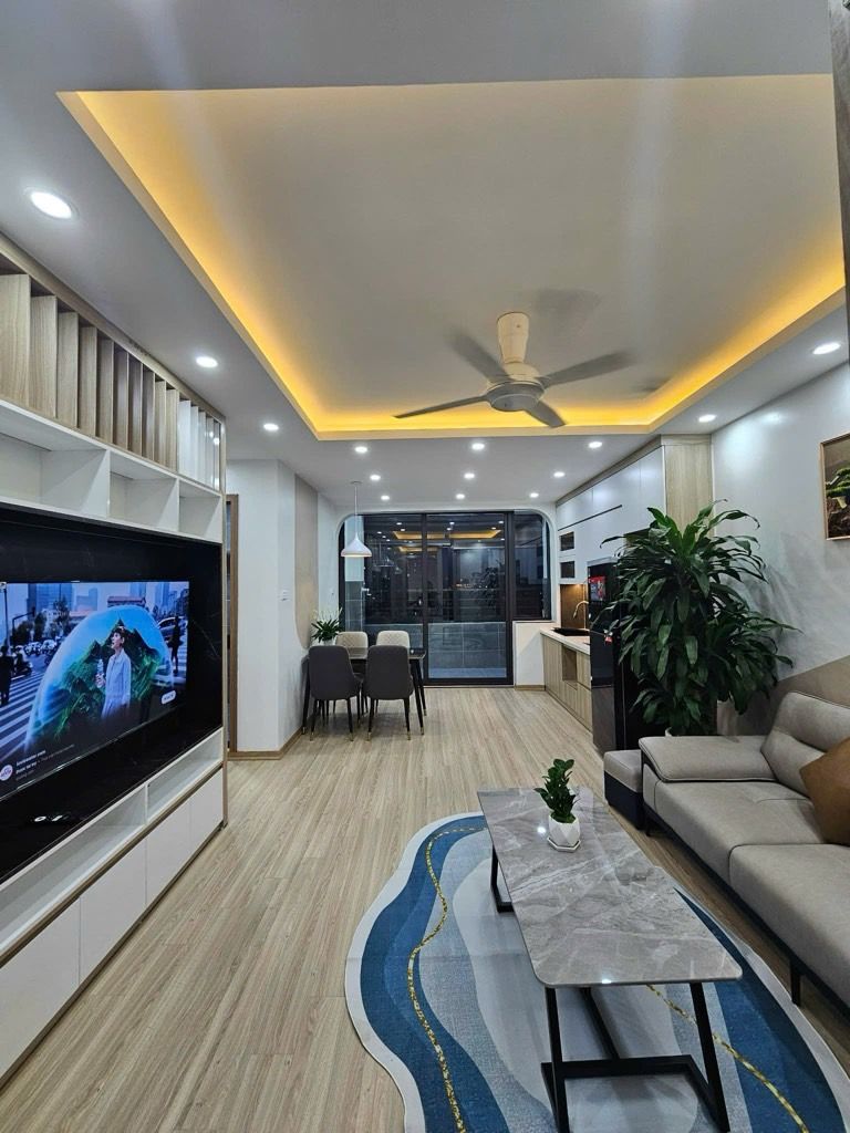 Căn hộ 3 ngủ rộng rãi tại Linh Đàm, giá siêu sốc