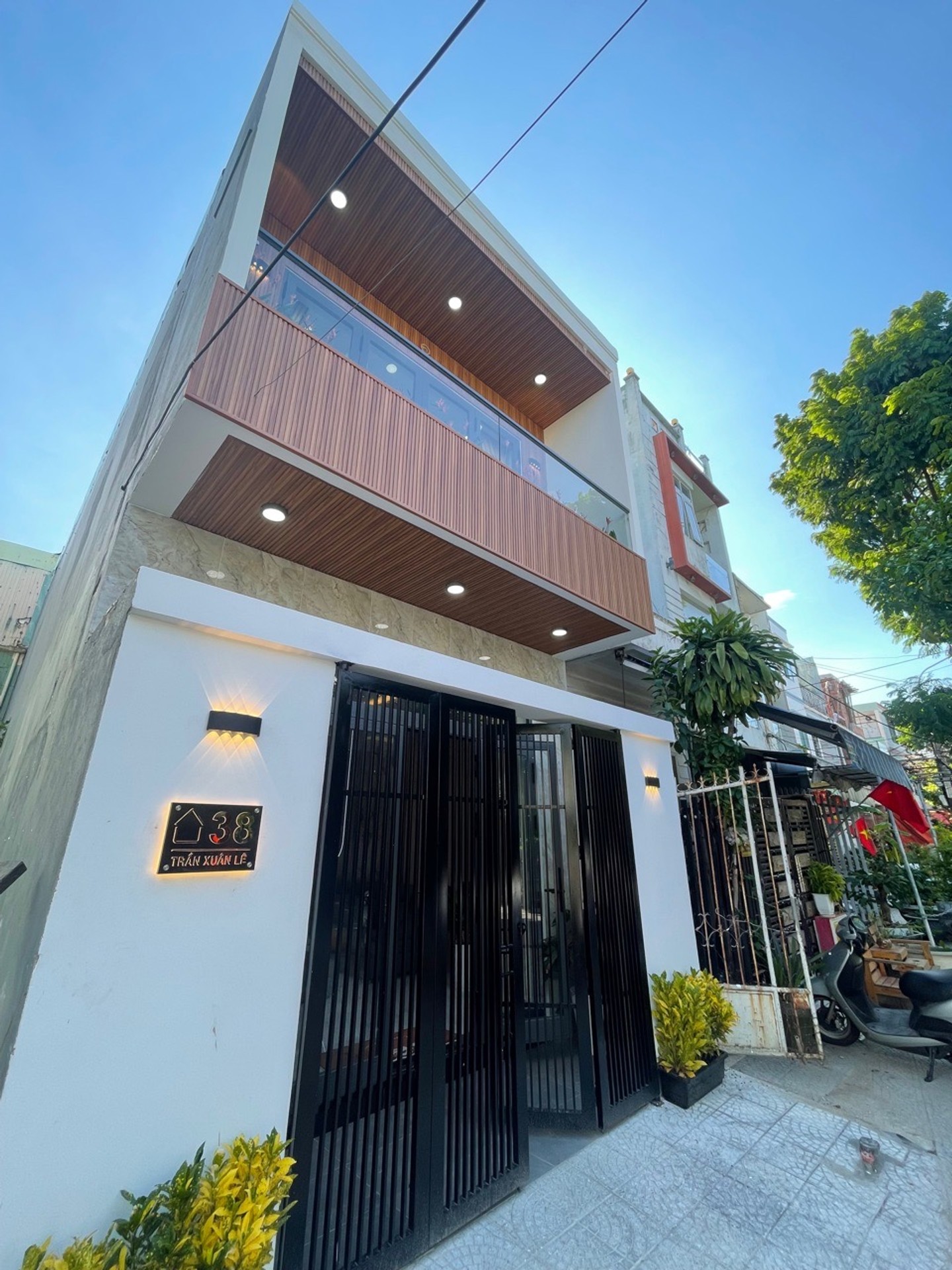 Cơ hội sở hữu nhà mặt phố đẹp hiếm có tại Thanh Khê, Đà Nẵng