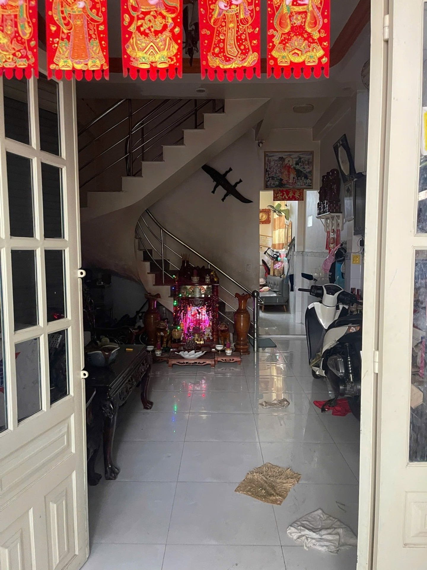 BÁN NHÀ LÔ GÓC 2 MẶT TIỀN HẺM 413,3,95 Ty- NGAY CHUNG CƯ GIA PHÚ - SÁT AEON