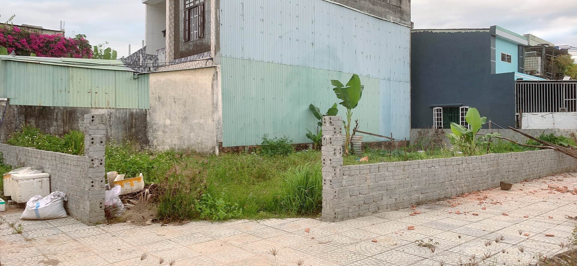 Cơ Hội Vàng Sở Hữu Lô Góc 2 Mặt Tiền Rộng 20m Tại Hoà Xuân