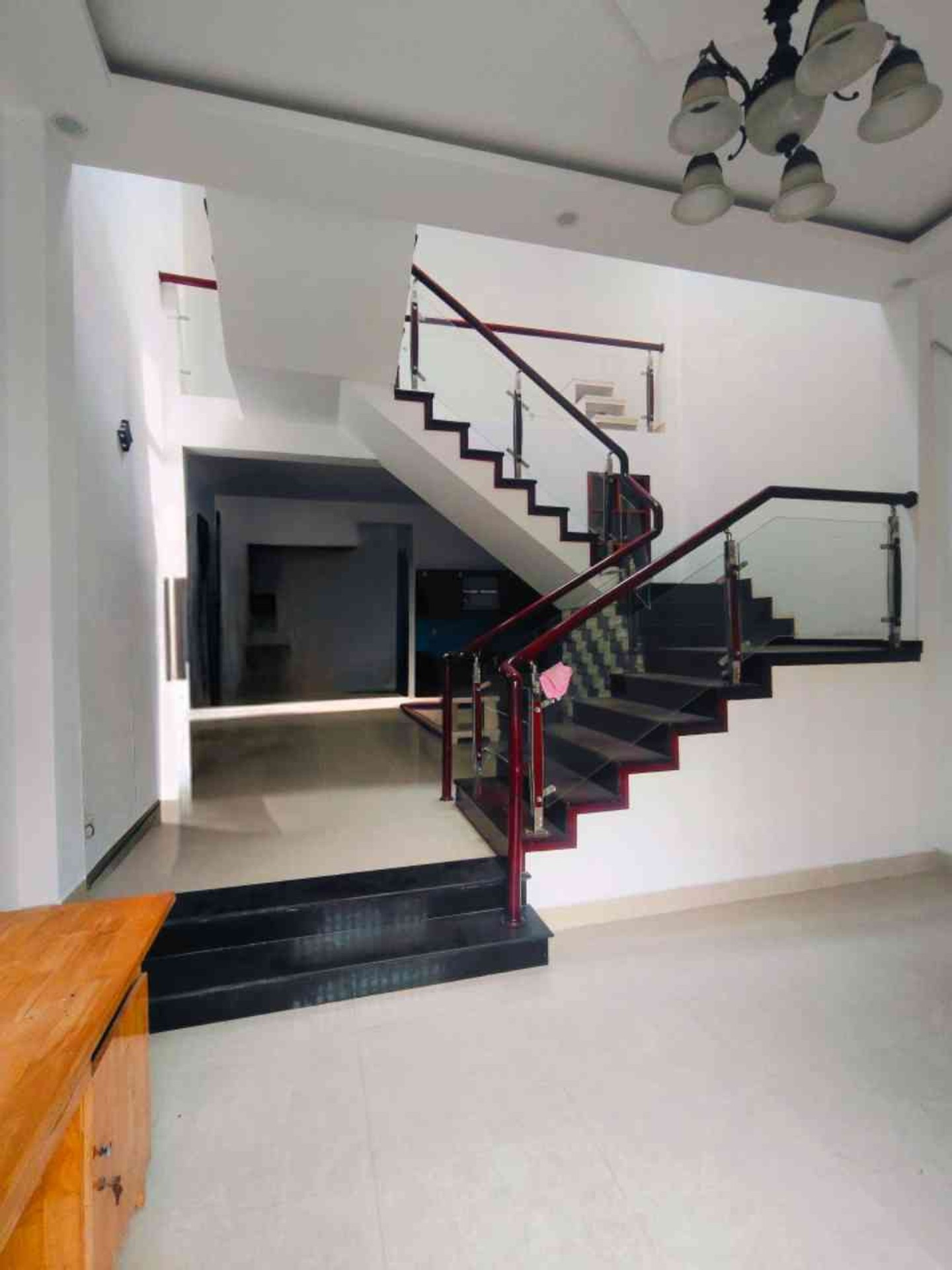 Cơ hội sở hữu nhà 2 tầng gần đường sắt Trường Chinh giá hấp dẫn
