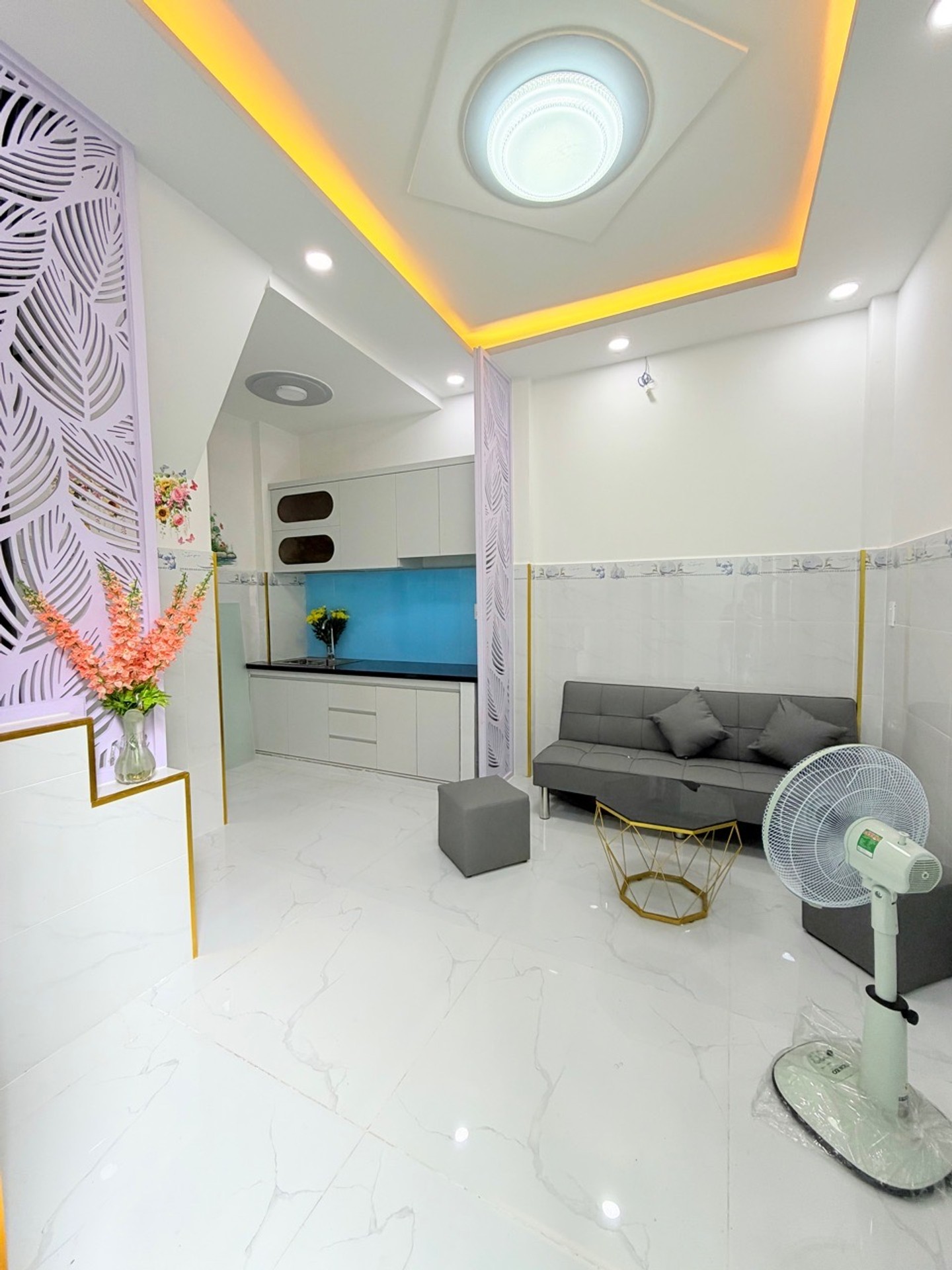 Nhà đẹp Phú Thọ - Vào ở ngay, giá tốt