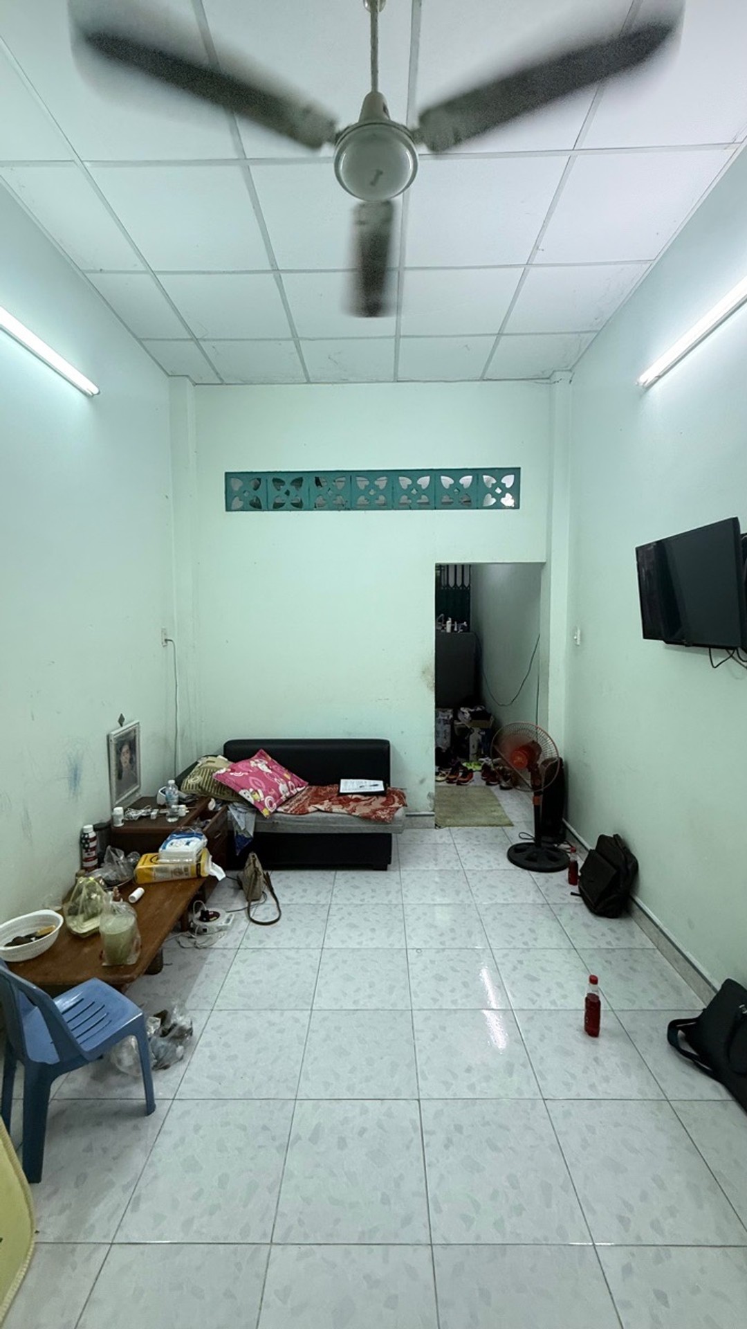Bán nhà 2 tầng 34m2 tại Tân Phú, giá 3,7 tỷ, hẻm xe hơi nhỏ