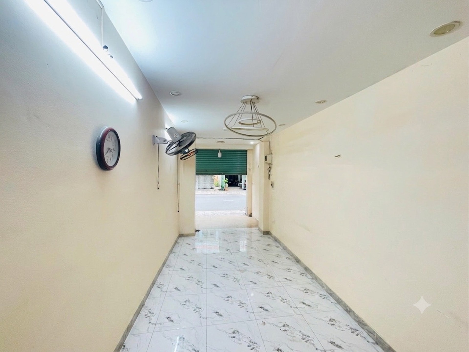 Nhà mặt phố 4 tầng tại trung tâm Tân Bình giá 7.3 tỷ