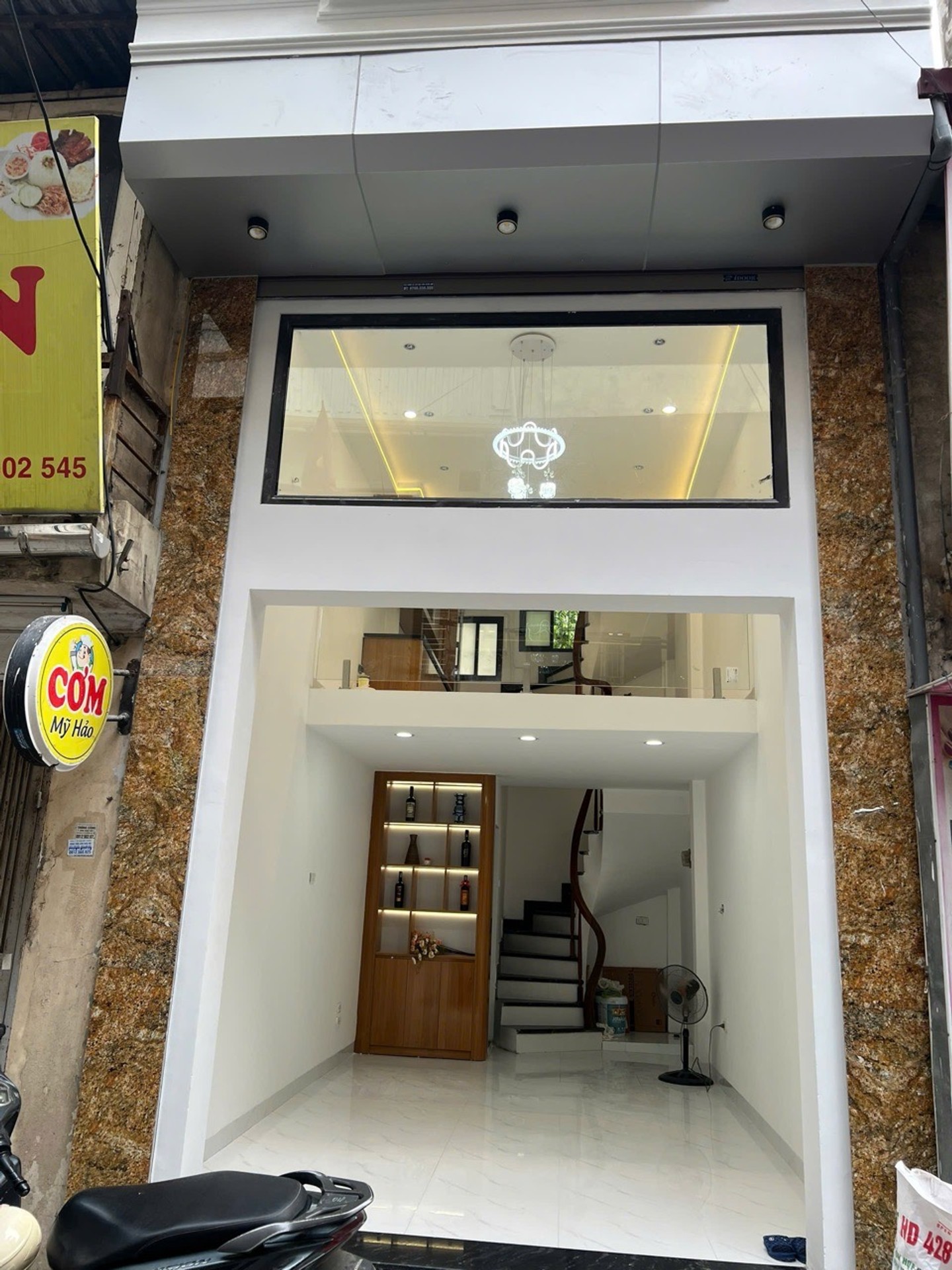 Nhà 6 Tầng Mặt Phố Quan Nhân - Cơ Hội Kinh Doanh Đỉnh Giá Tốt