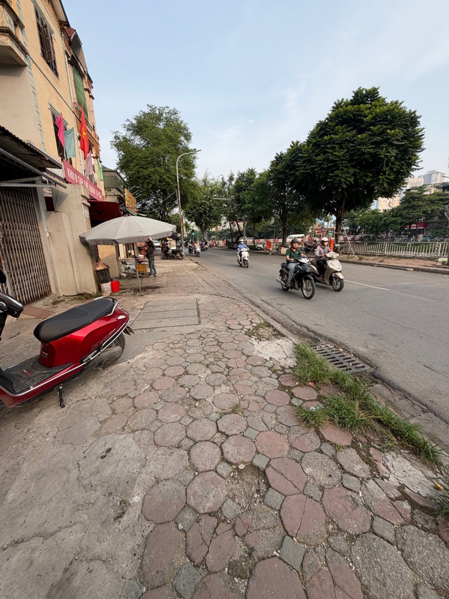 Bán Nhà 50m SIÊU PHẨM VŨ TÔNG PHAN - SỔ PHÂN LÔ - GẦN PHỐ - TIỆN ÍCH NGẬP TRÀN chỉ 8.95 tỷ