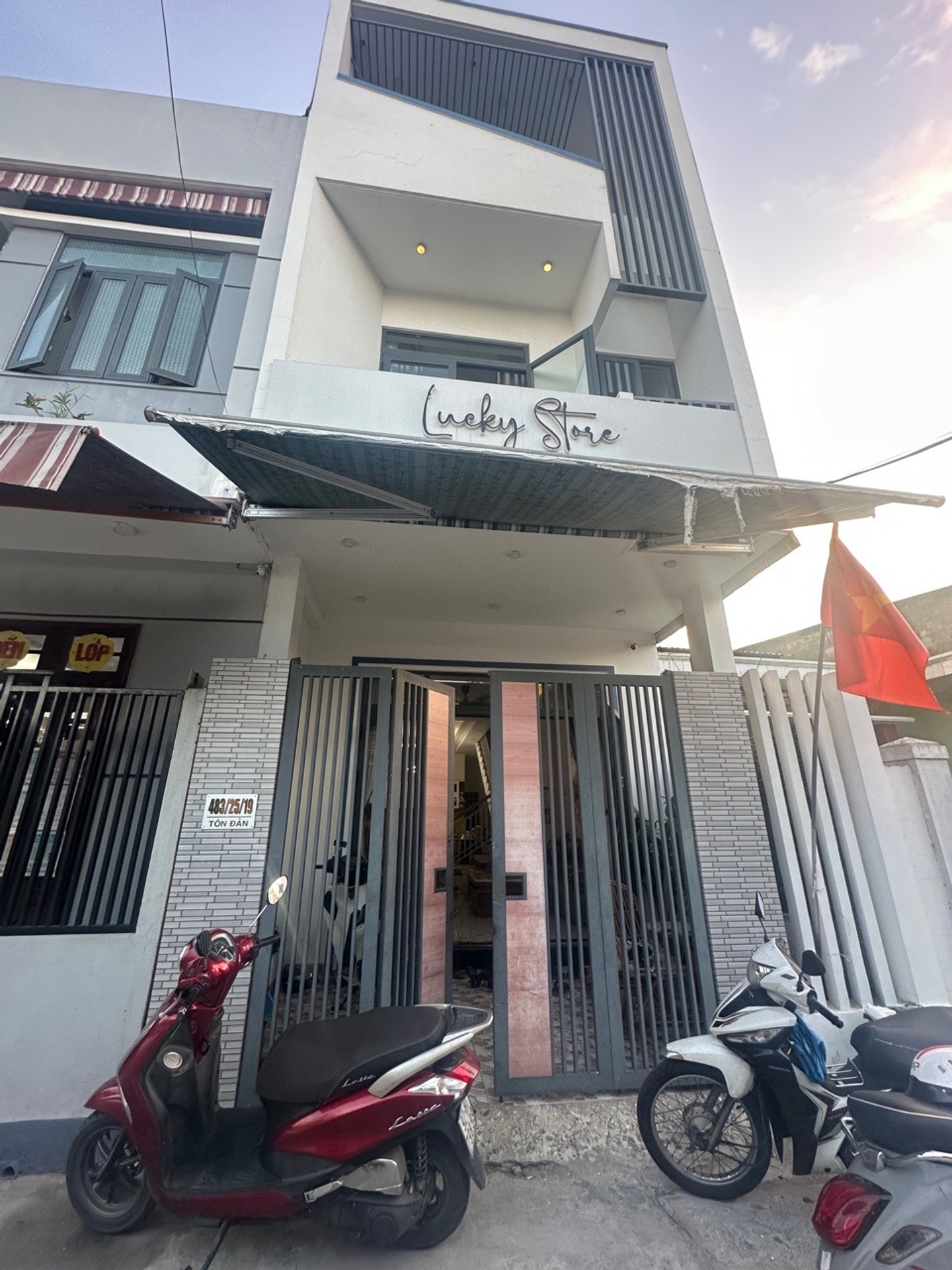 Nhà 3 tầng 3 mê kiệt ô tô Tôn Đản giá cực hấp dẫn nên sở hữu ngay