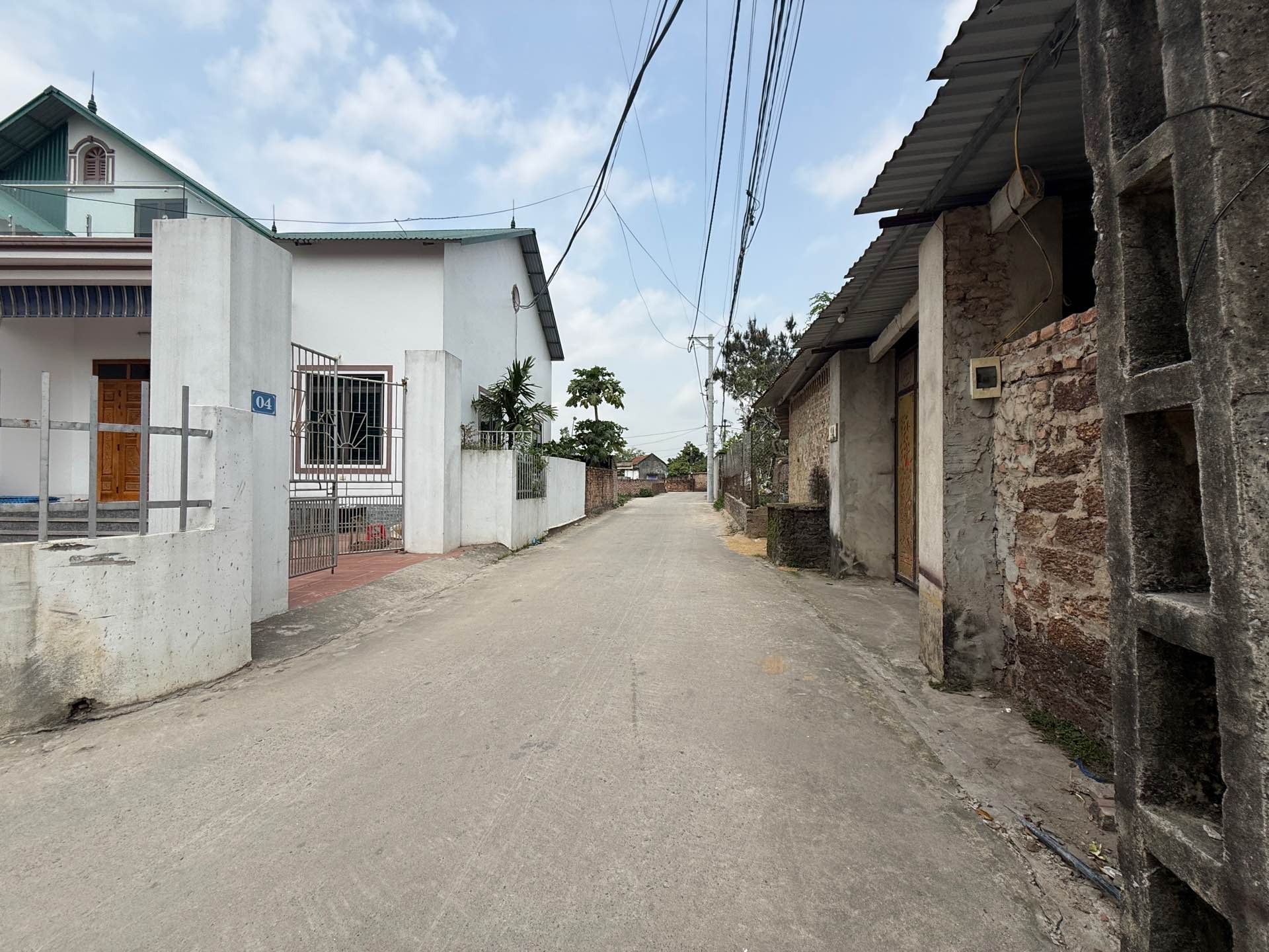 Bán đất lô góc Phú Hạ, Minh Phú - vị trí hiếm, giá tốt
