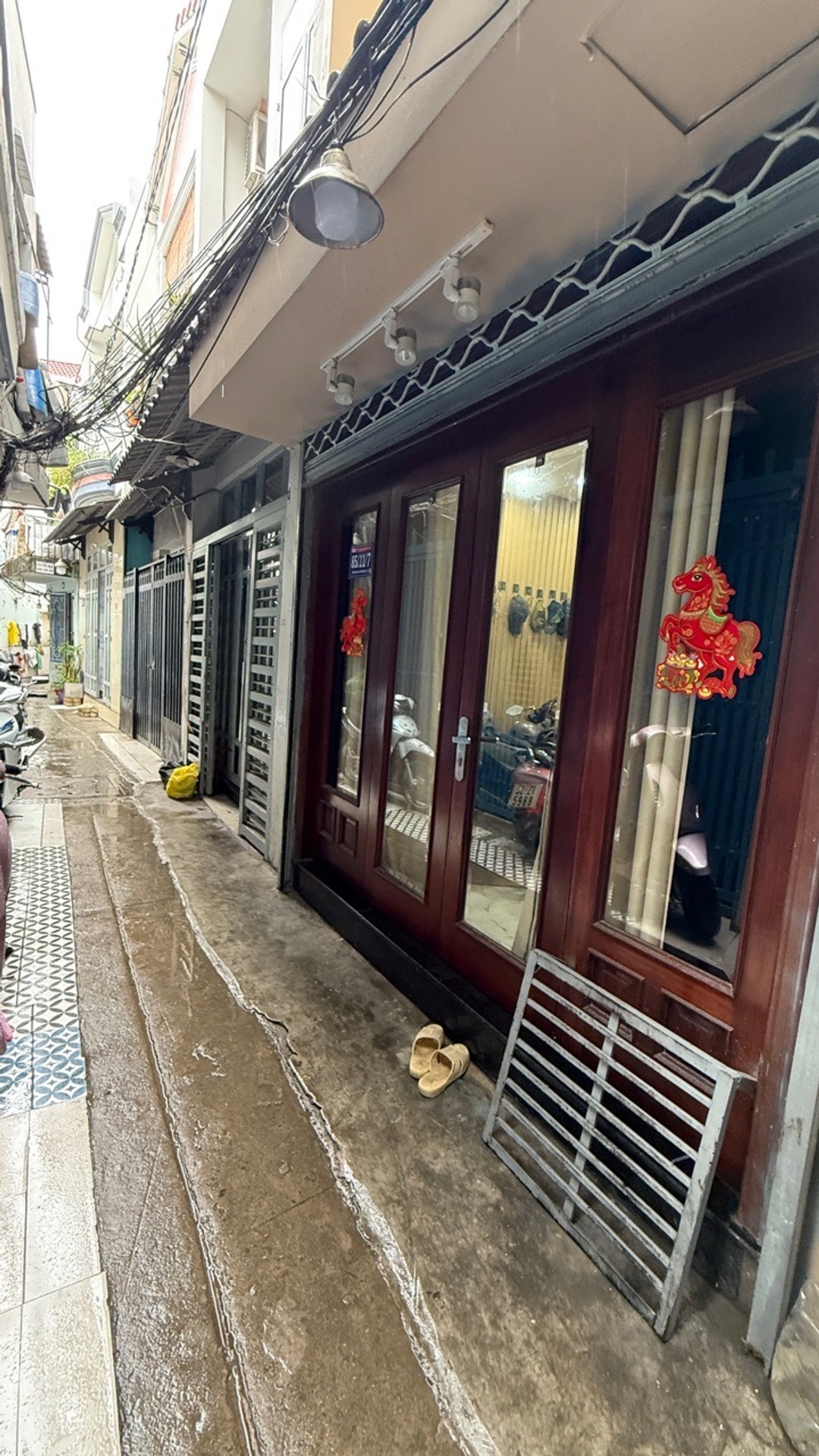 Nhà 3 Tầng Sổ Hồng Riêng Quận 7 Giá Hời