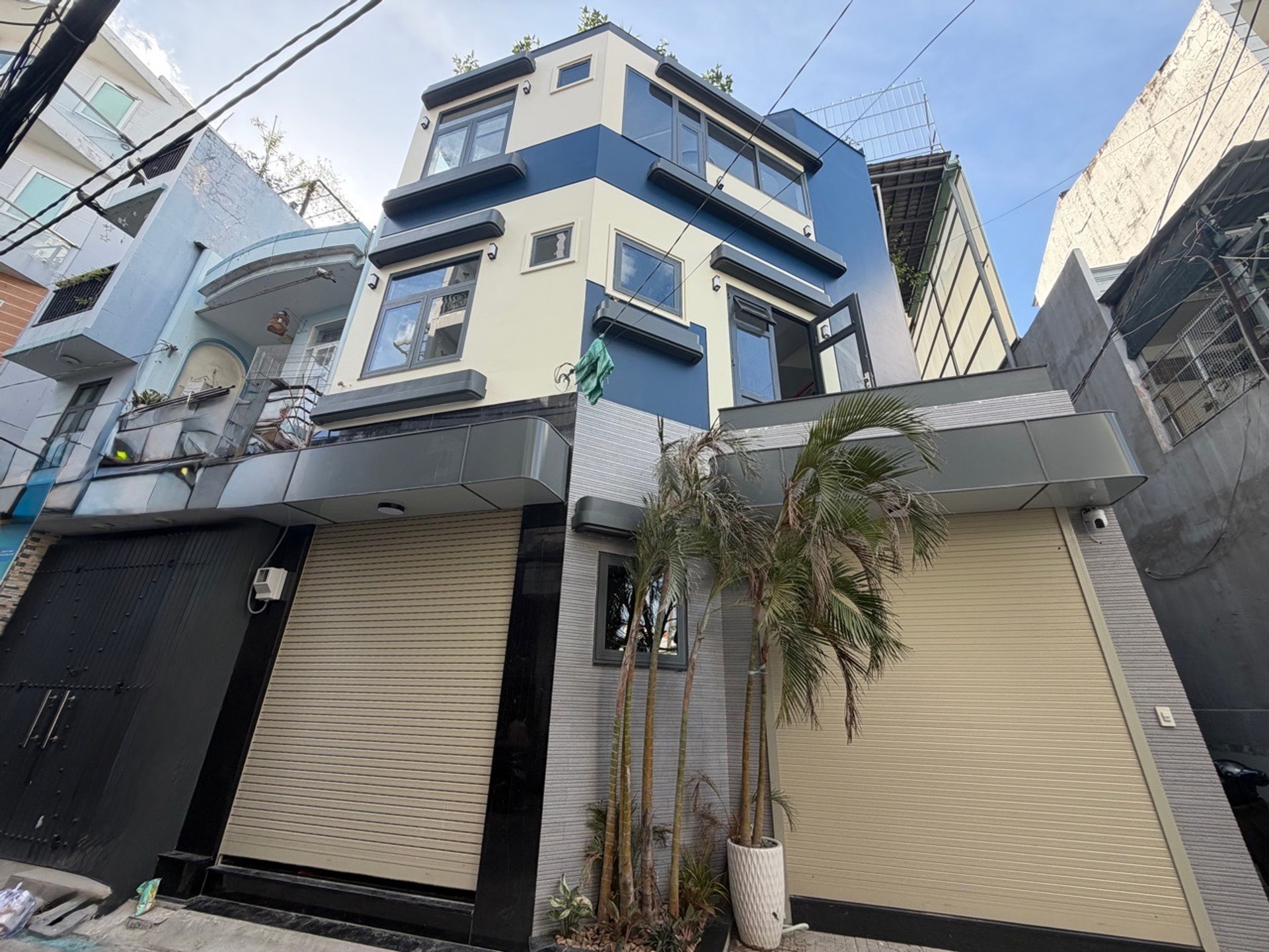🏡 LÔ GÓC HIẾM – MẶT TIỀN NGANG KHỦNG 7.5M – HẺM XE TẢI - NHÀ 4 TẦNG TÂN THÀNH 🔥