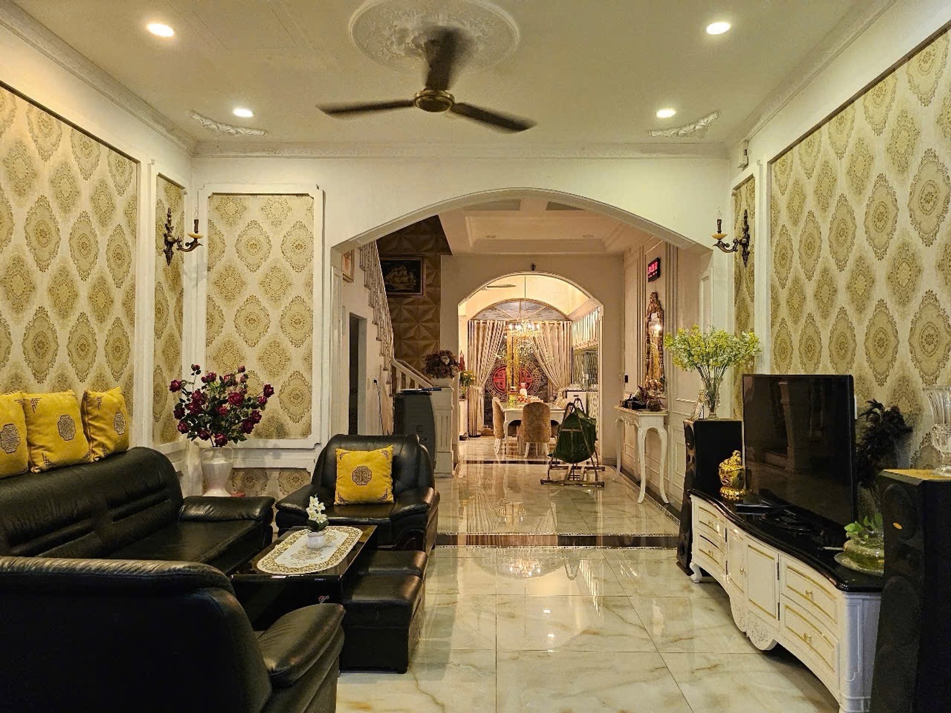 Nhà mặt phố phân lô khu dân cư An Sương Quận 12, diện tích 90m², giá 12.5 tỷ