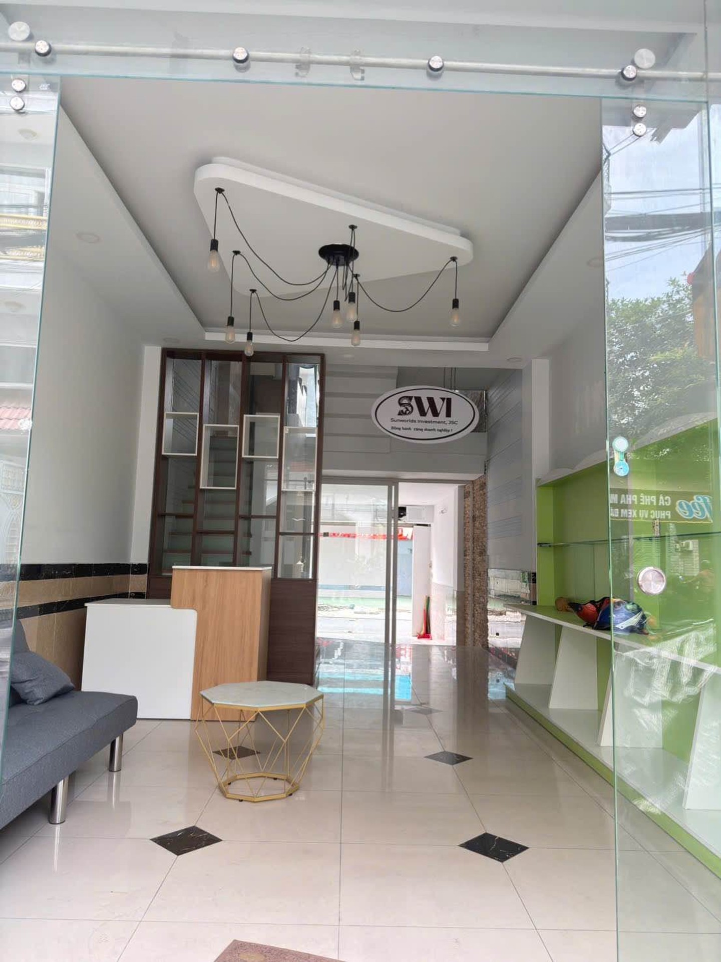 Bán nhà mặt phố 4 tầng, 4 phòng ngủ tại Phường Tân Sơn