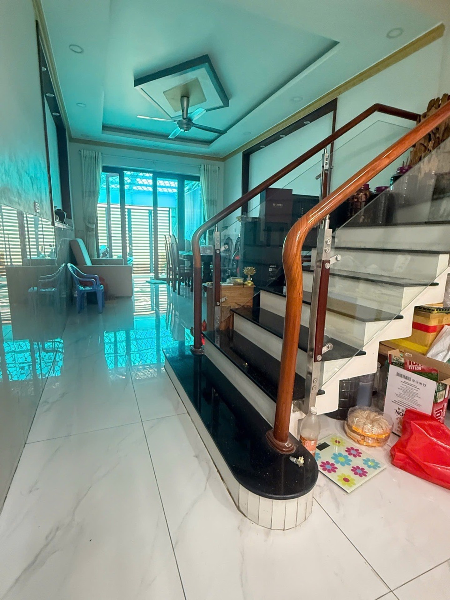Nhà 4 Tầng Sát Trung Tâm Hành Chính Dĩ An - Cơ Hội Vàng Giá Tốt