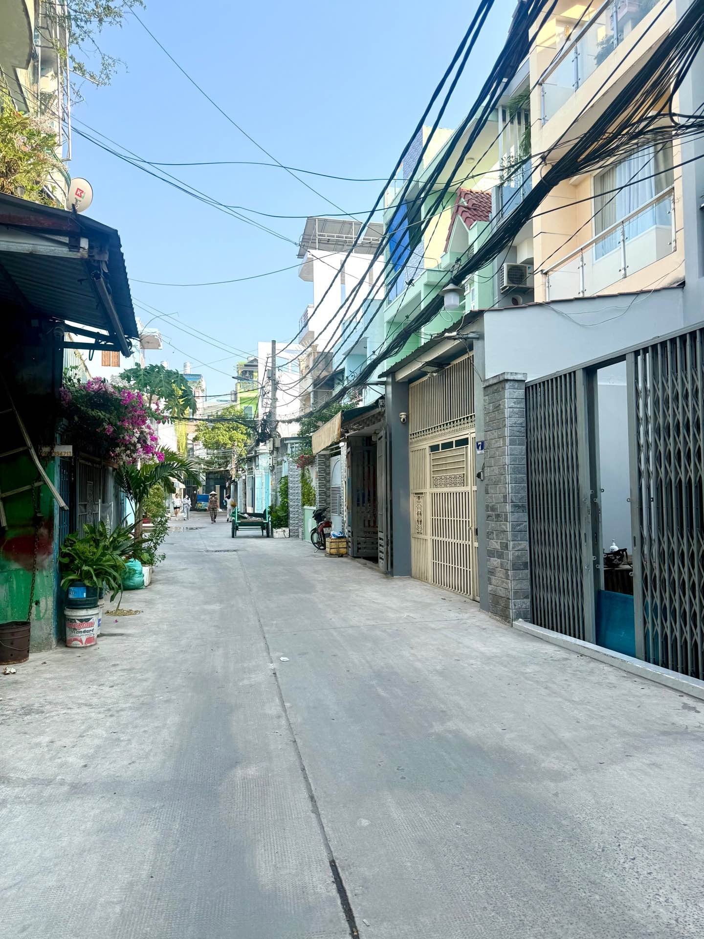 Nhà nhỏ xinh Hẻm Bình Đông giá hạt dẻ chưa đầy 2 tỷ