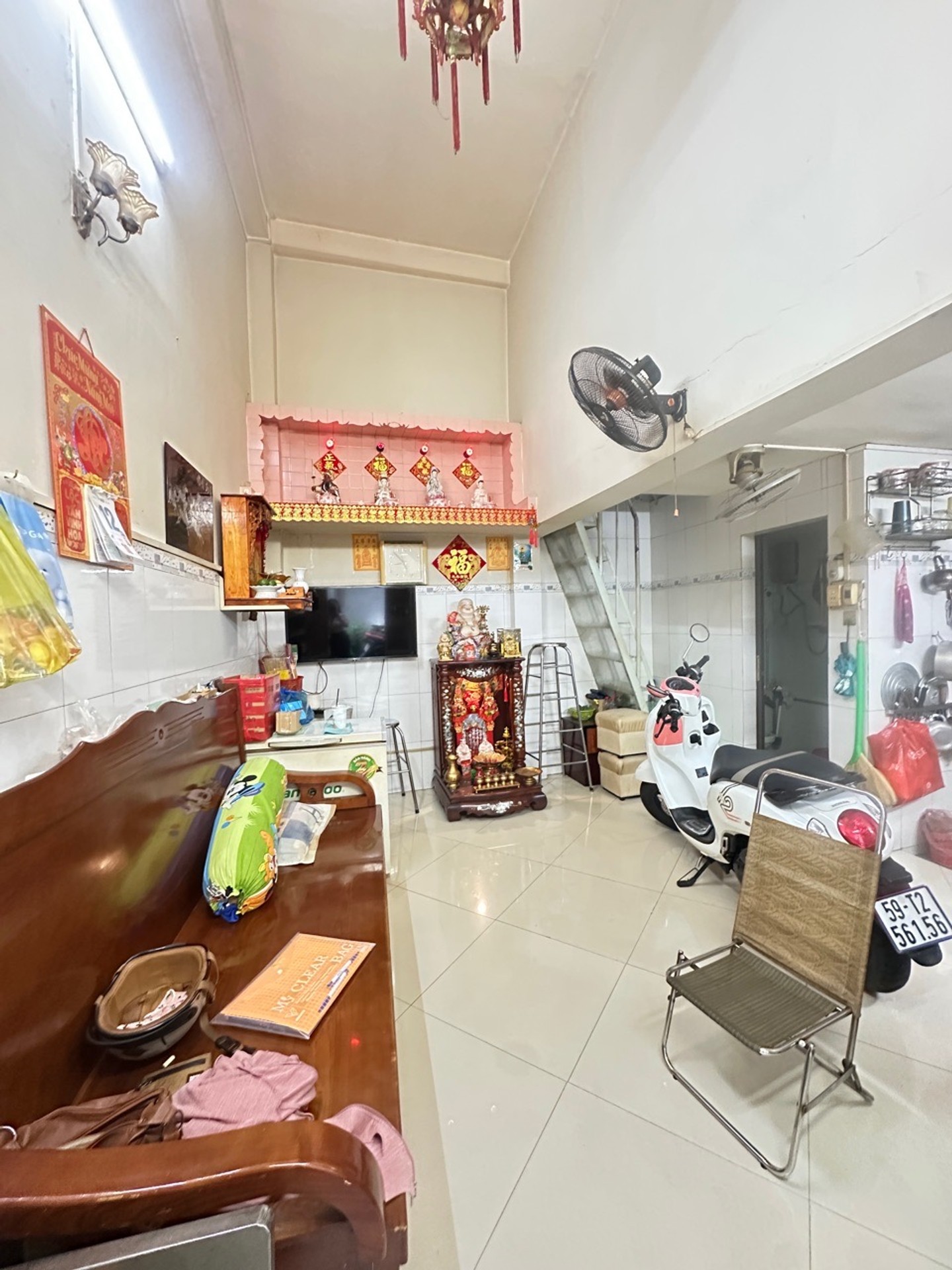 DT: 31,79m² / 34m², 7m x 5m  Kết cấu: 1 trệt, 1 lửng, 2 lầu, ban công, có sân thượng.  Công nă