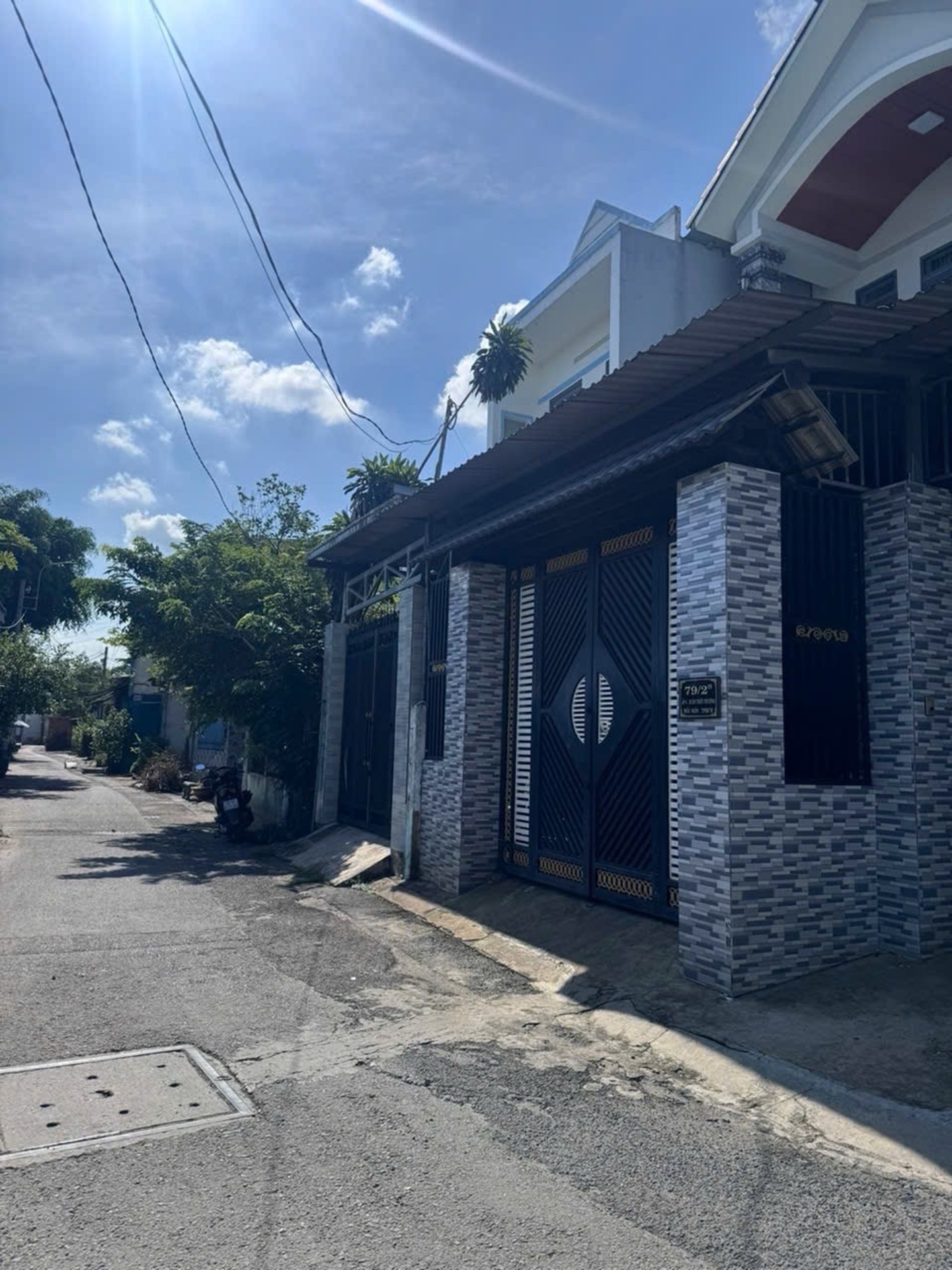Nhà riêng 97m2, hẻm xe hơi Phan Văn Hớn, Bà Điểm, 4.x tỷ